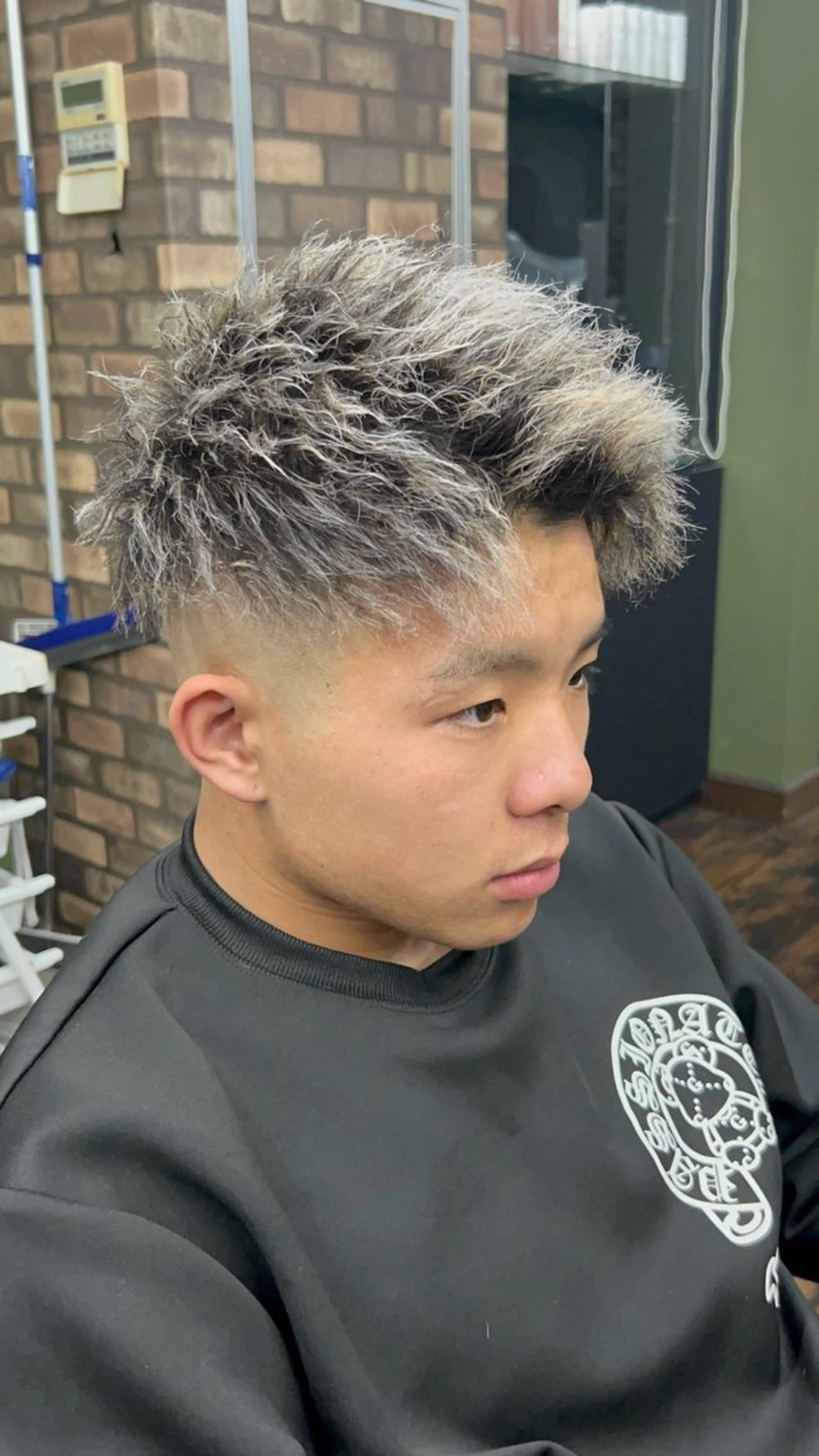 ショート パーマ カット パーマ 三谷 仁のヘアスタイル