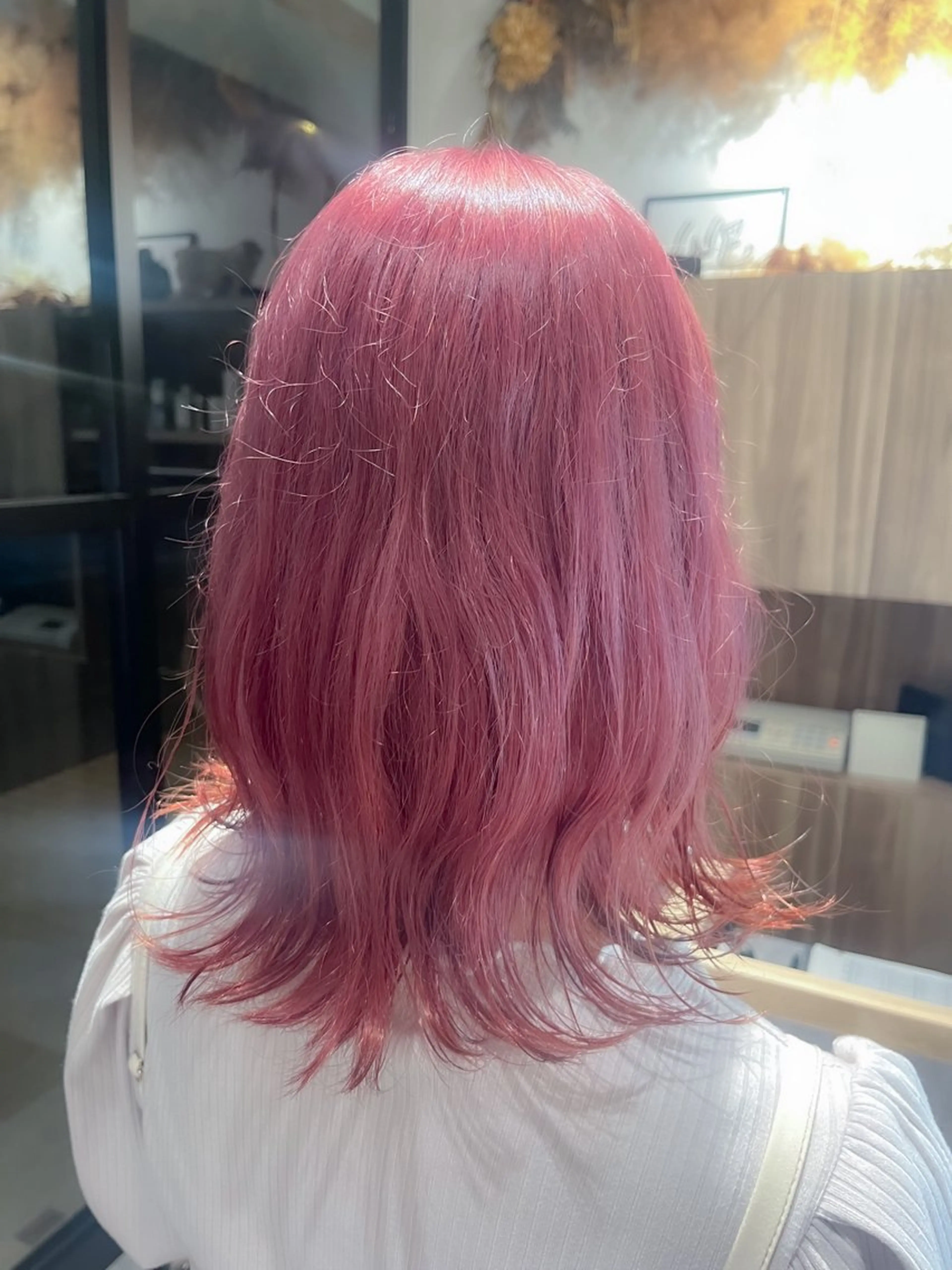 ミディアム カラー ベージュカラー ピンクカラー ピンクベージュ ASAMI /MaisonINEのヘアスタイル