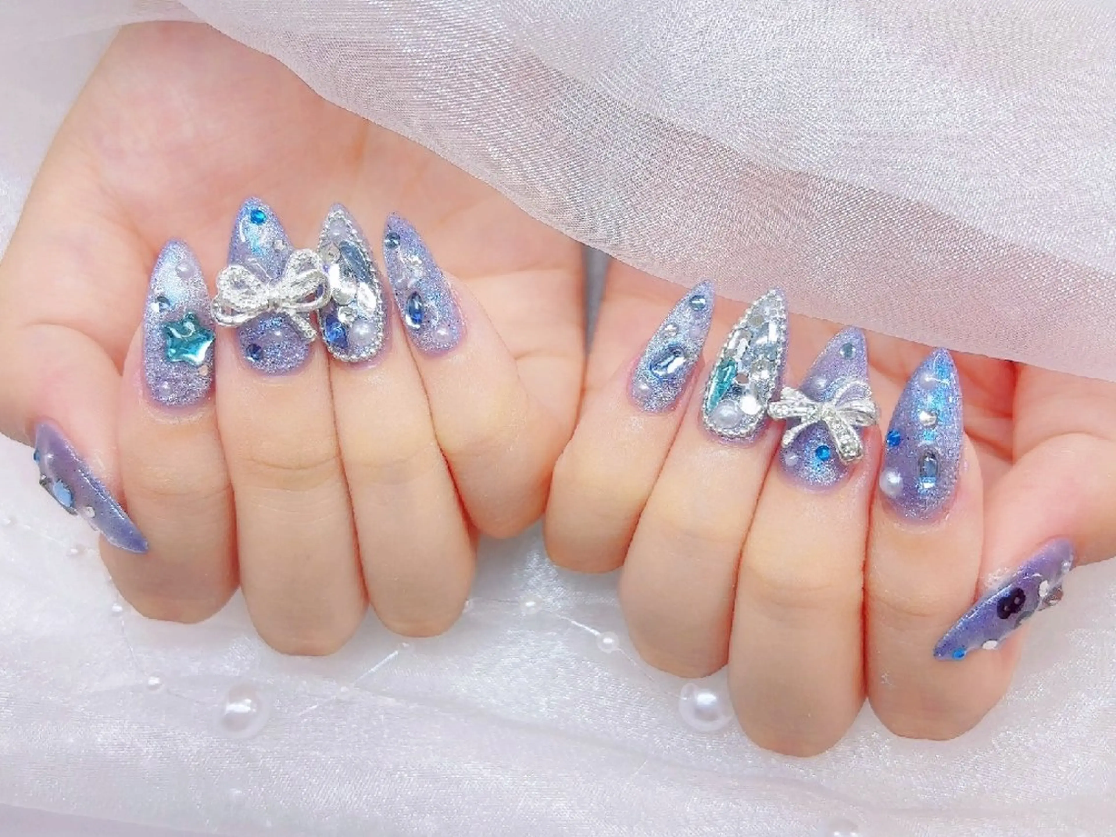 ネイル 長さ出し フラッシュネイル フレンチネイル キラキラネイル ラメ(グリッター) Chouette Nailのネイルデザイン
