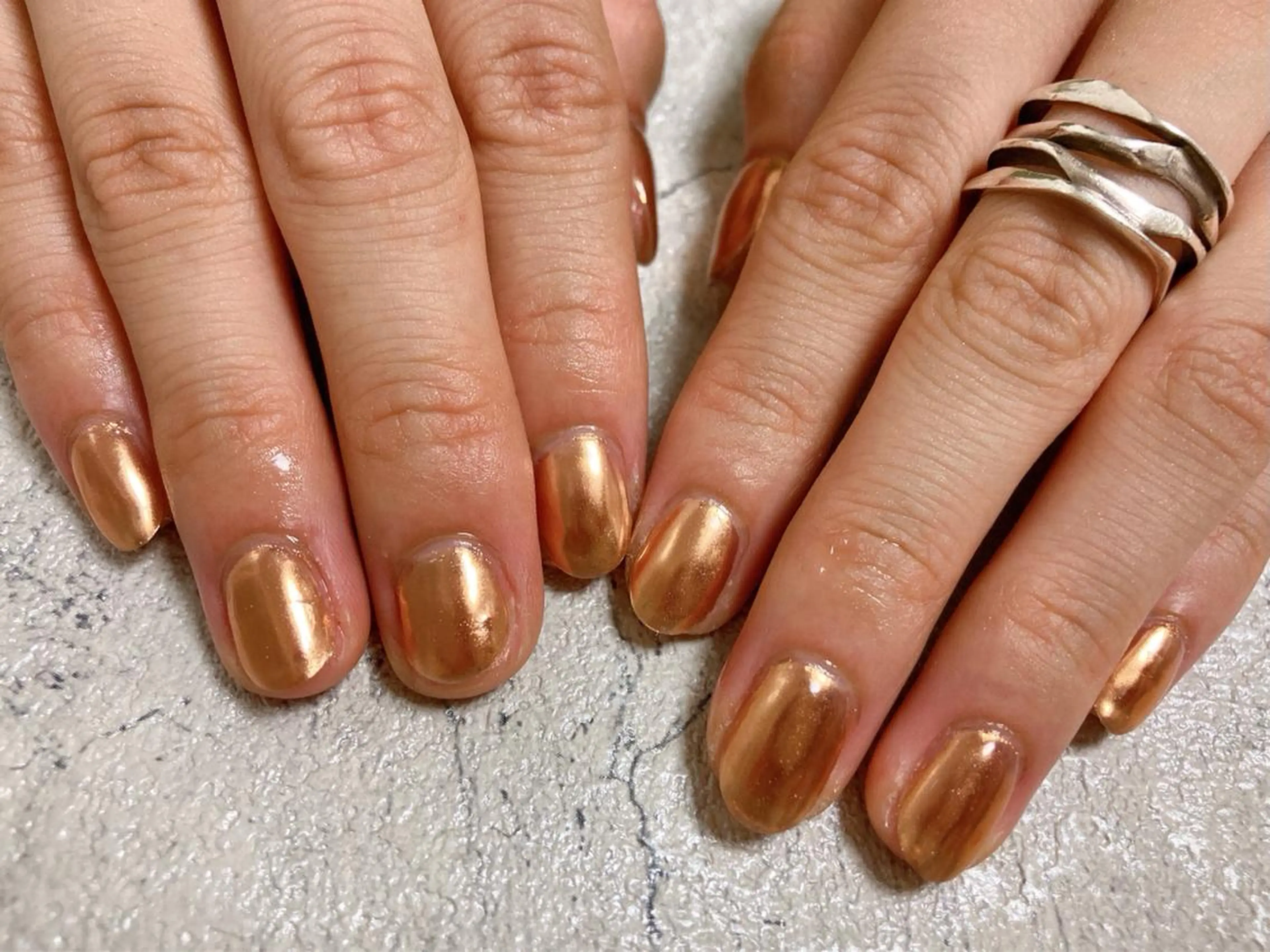 ネイル ミラーネイル ハンドネイル mogunail &blowのネイルデザイン