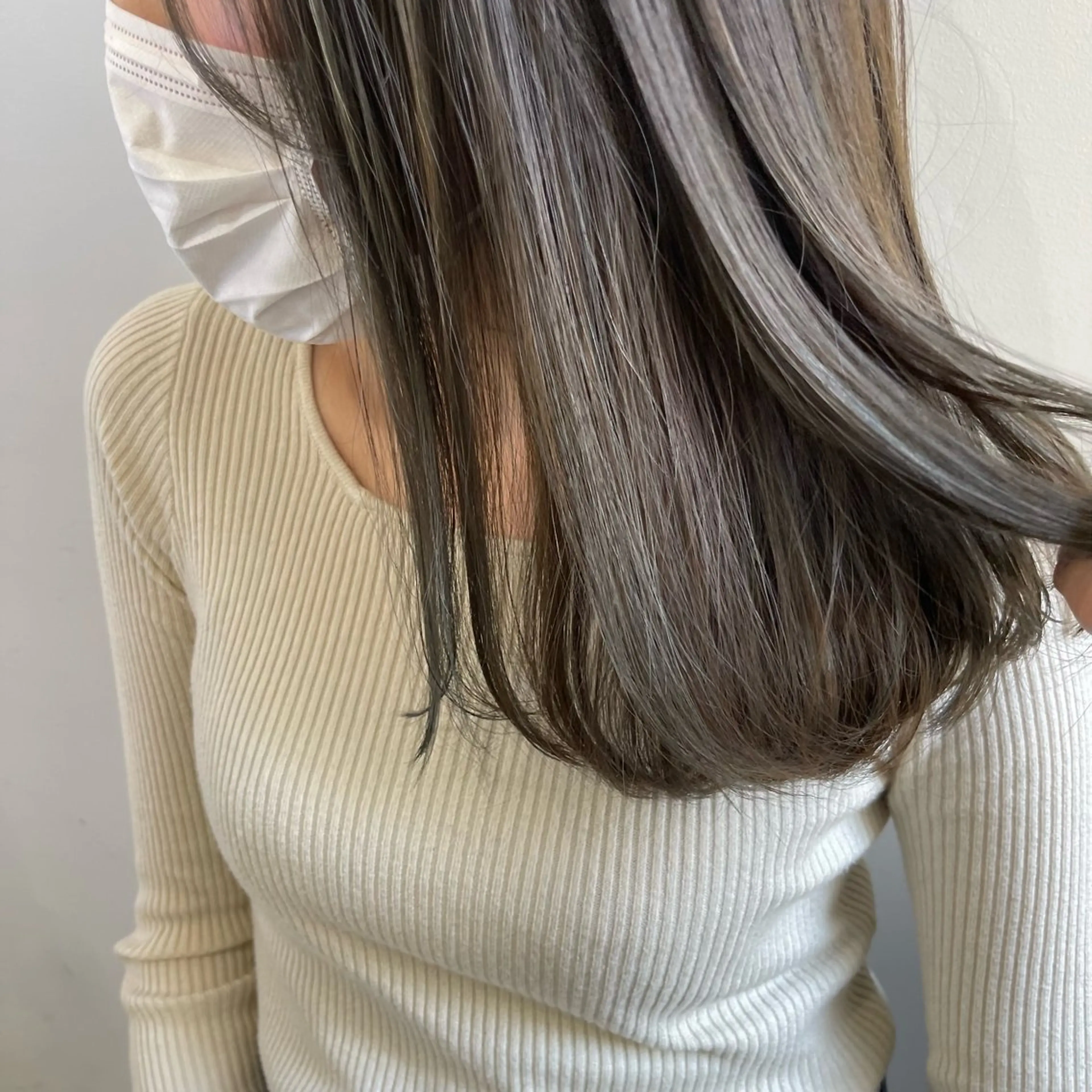 カット+透明感カラー+oggi ottoTrの写真