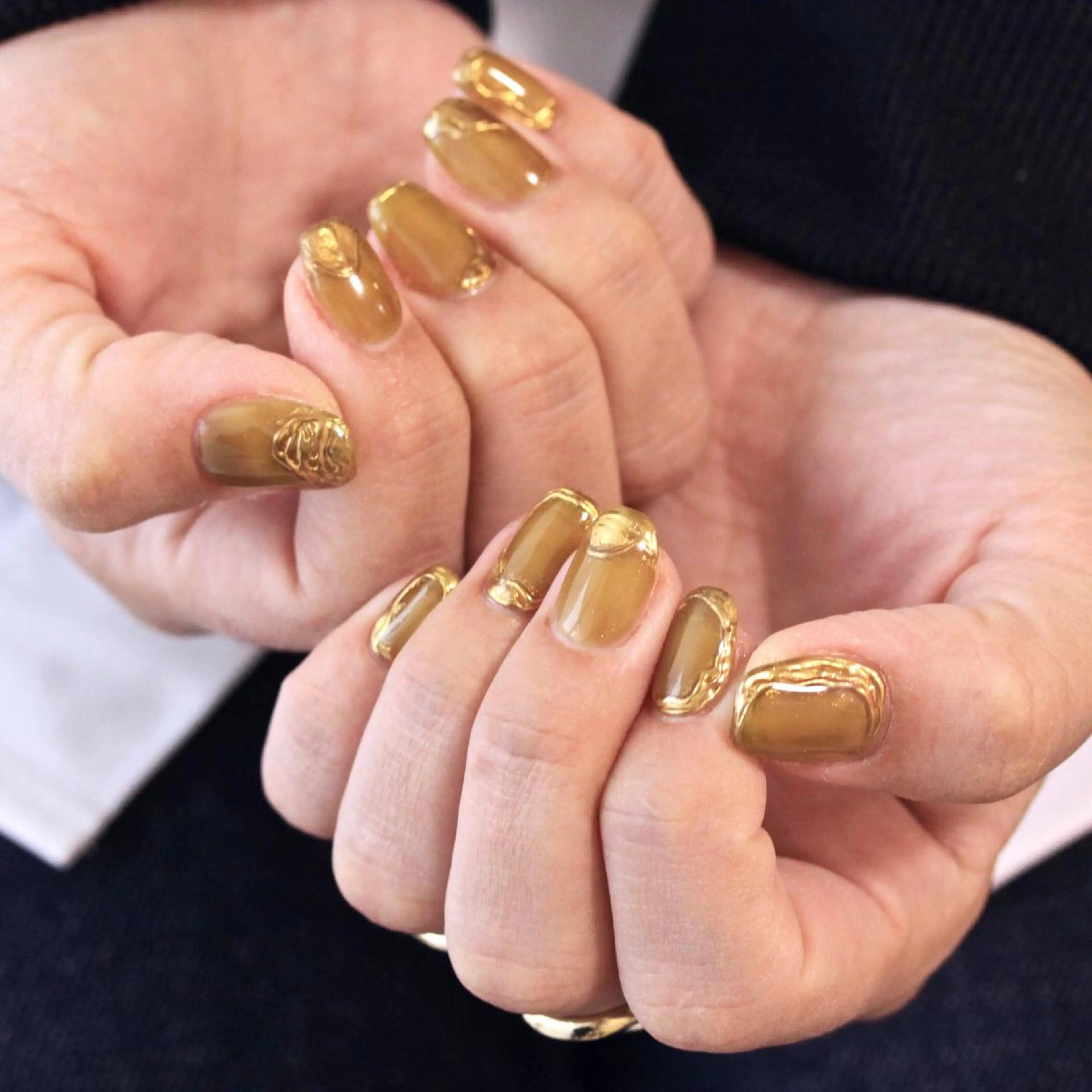 ネイル ハンドネイル Elio 国泰寺のネイルデザイン