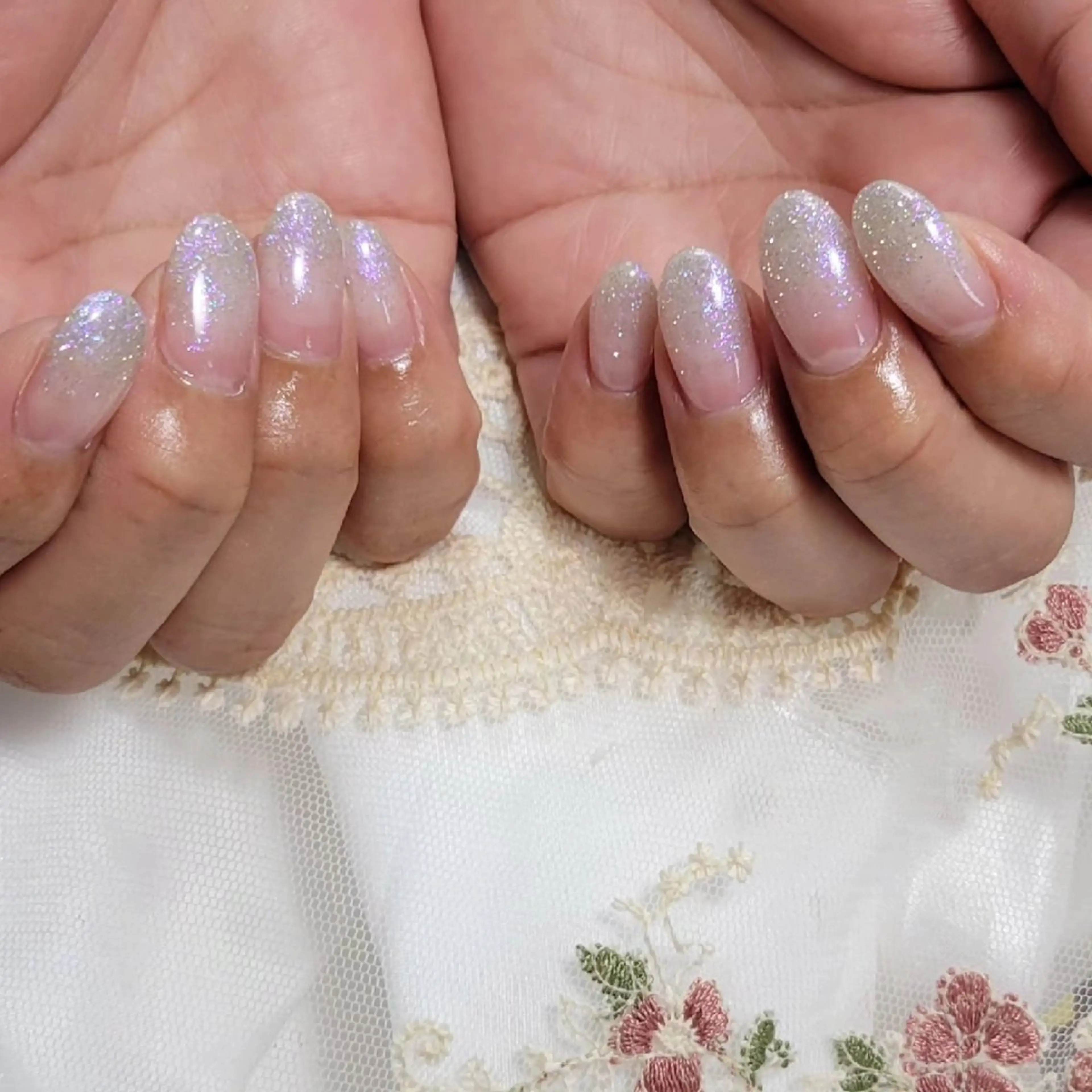 ネイル グラデーション ラメ(グリッター) ラメグラデーション ハンドネイル ネイルサロンほっこり kanaのネイルデザイン