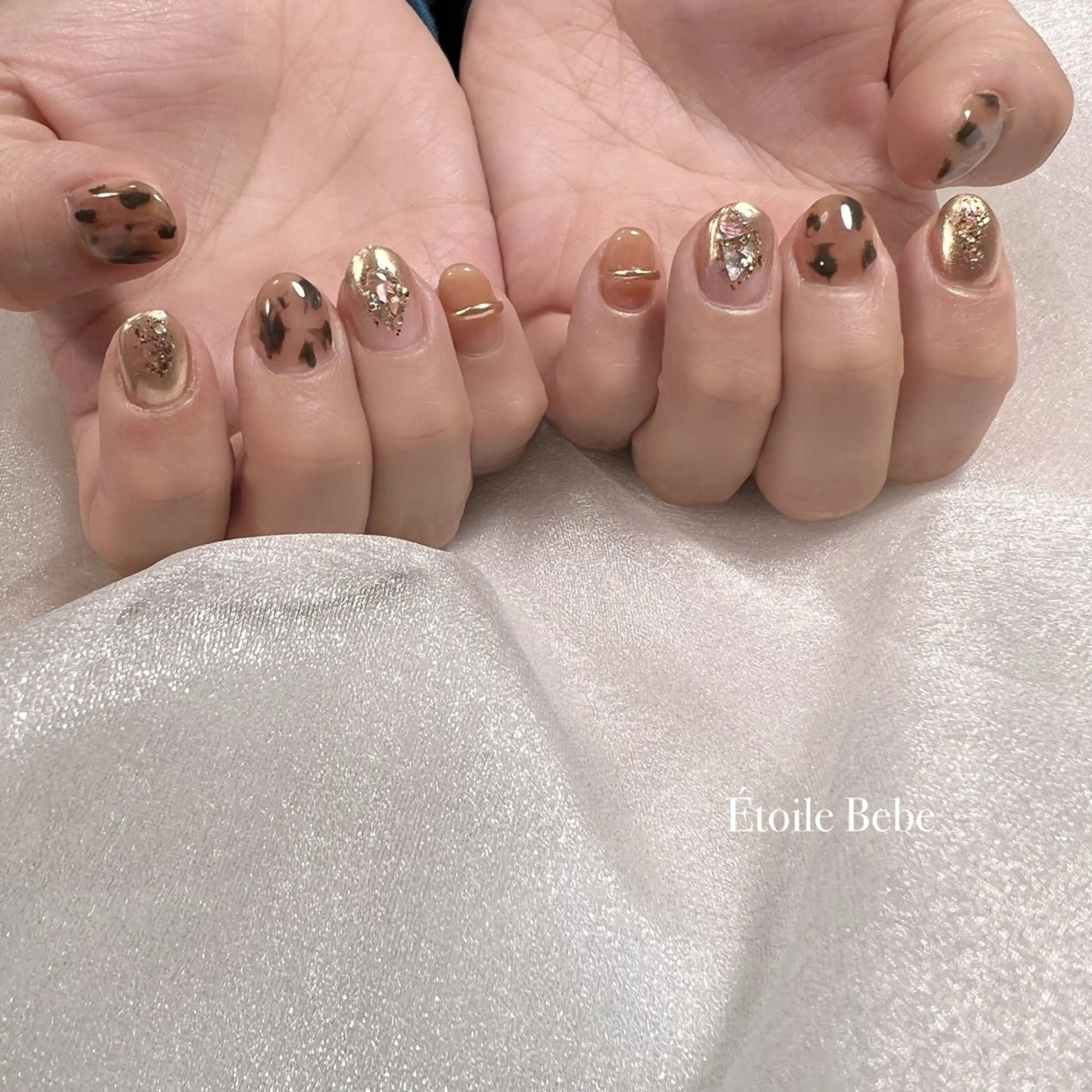 ネイル ミラーネイル ニュアンスネイル ハンドネイル Étoile Bebeのエステ・リラクイメージ