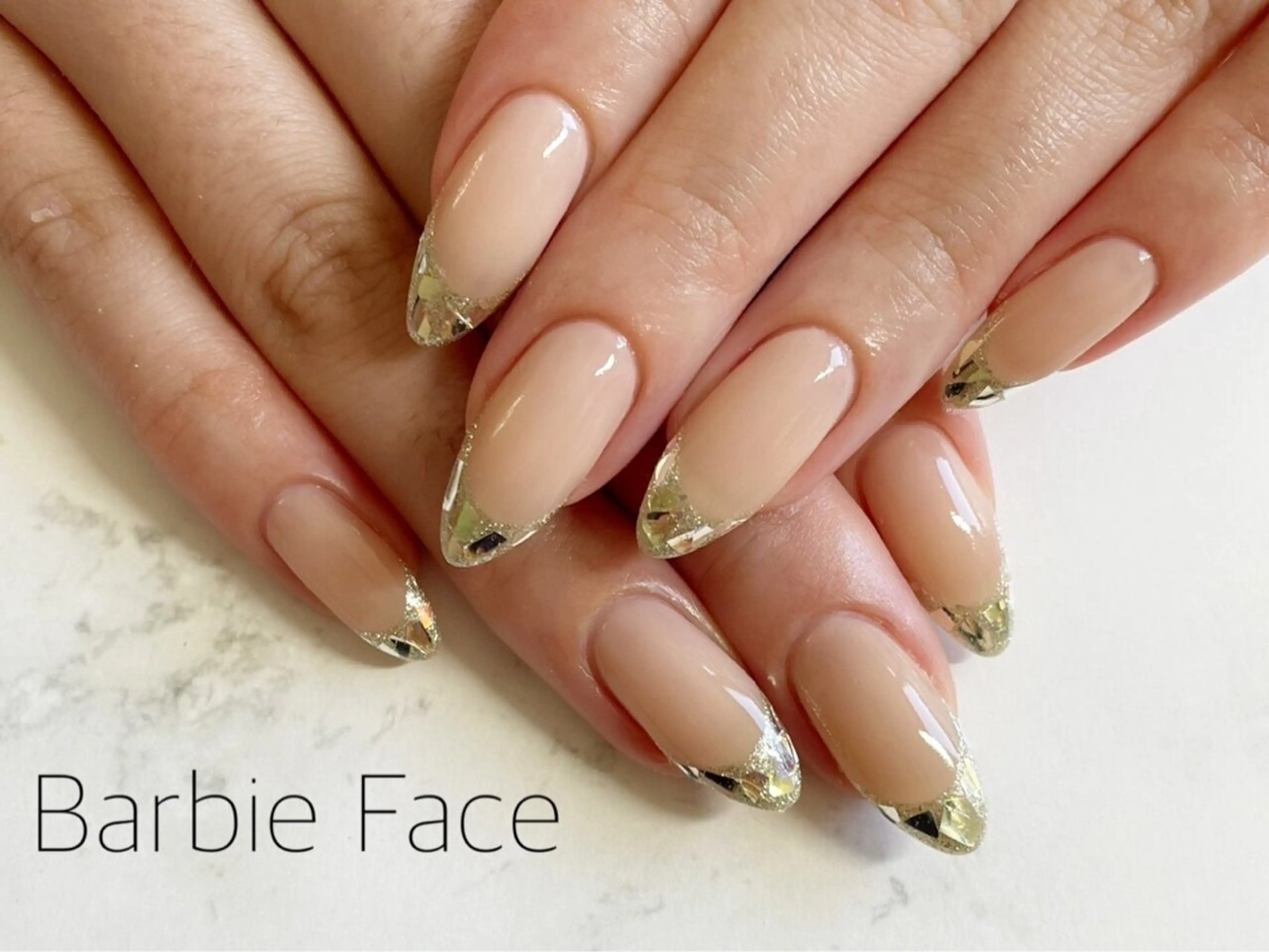 ネイル Barbie Faceのネイルデザイン