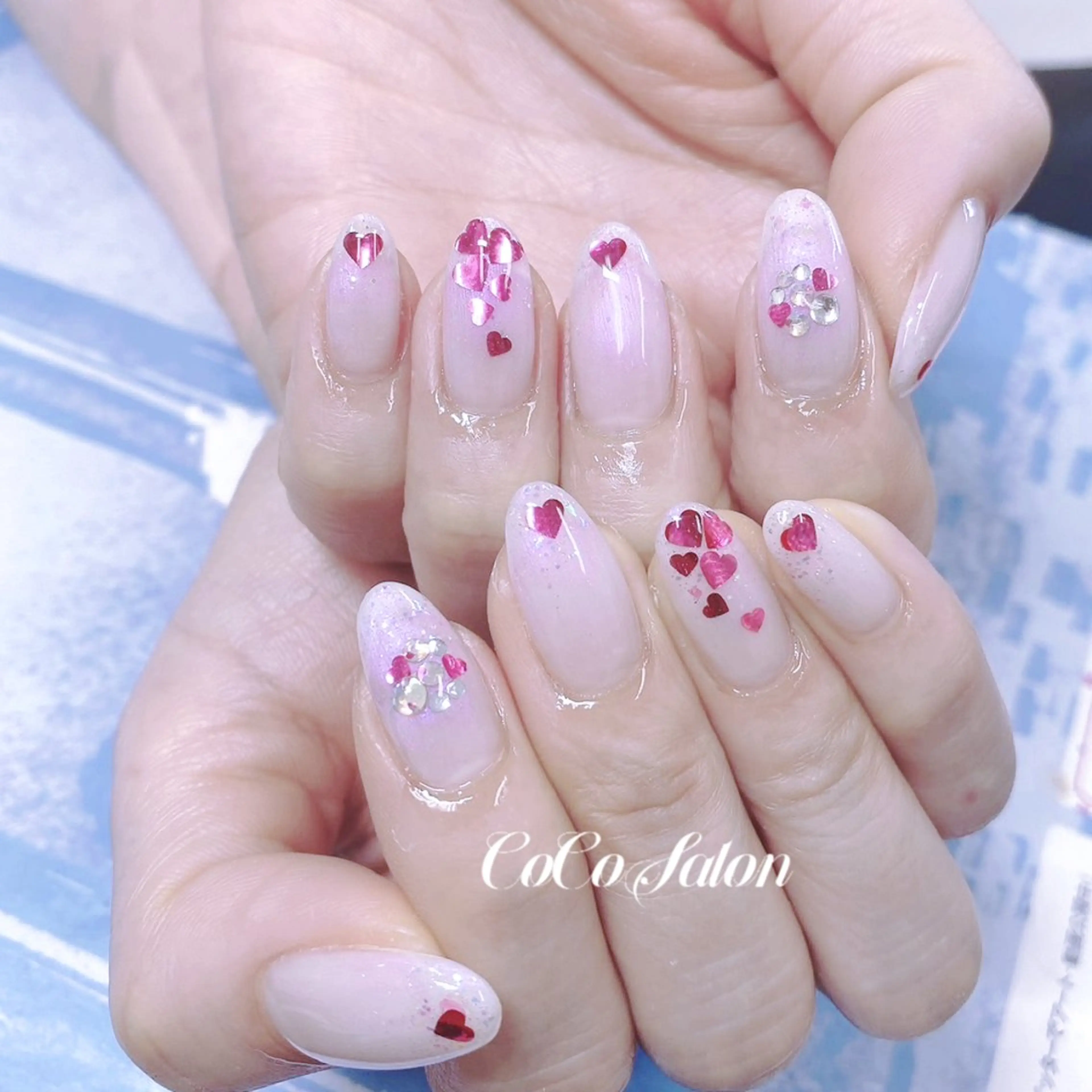 ネイル 長さ出し ジェルネイル ハート ホログラムネイル キラキラネイル ハンドネイル CoCoSalon ネイル/まつ毛予約のネイルデザイン