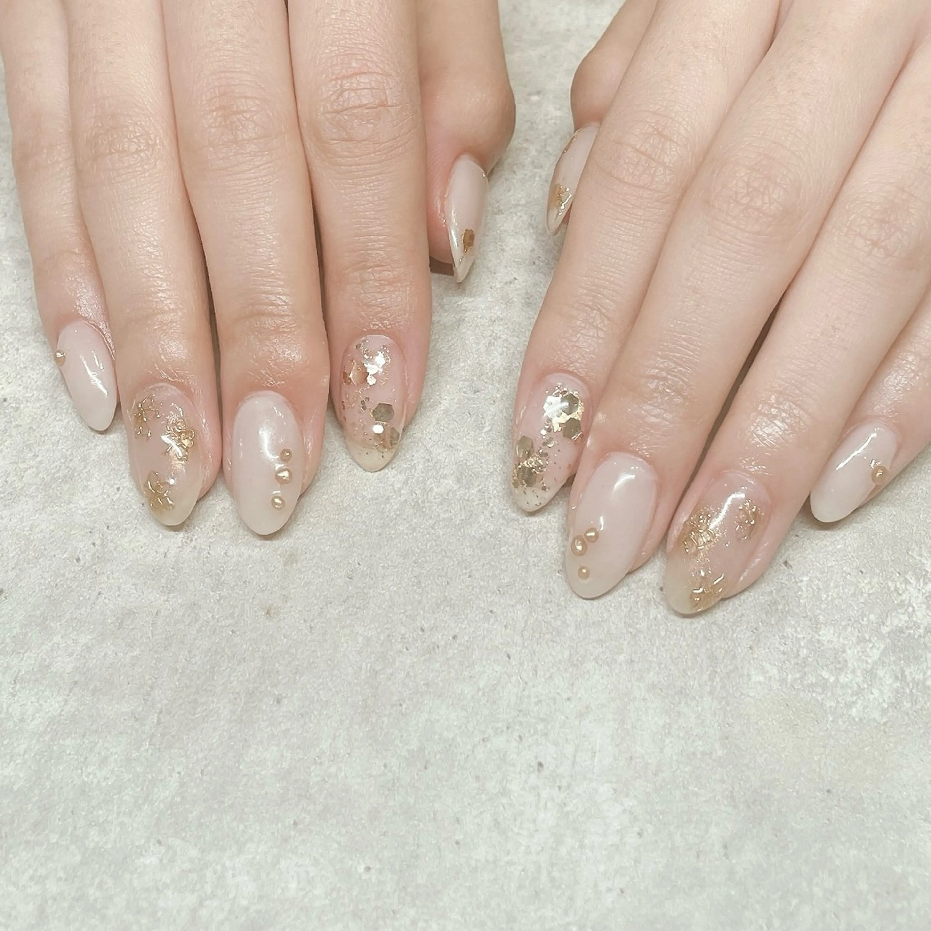 ネイル ハンドネイル A85G ayakoのネイルデザイン