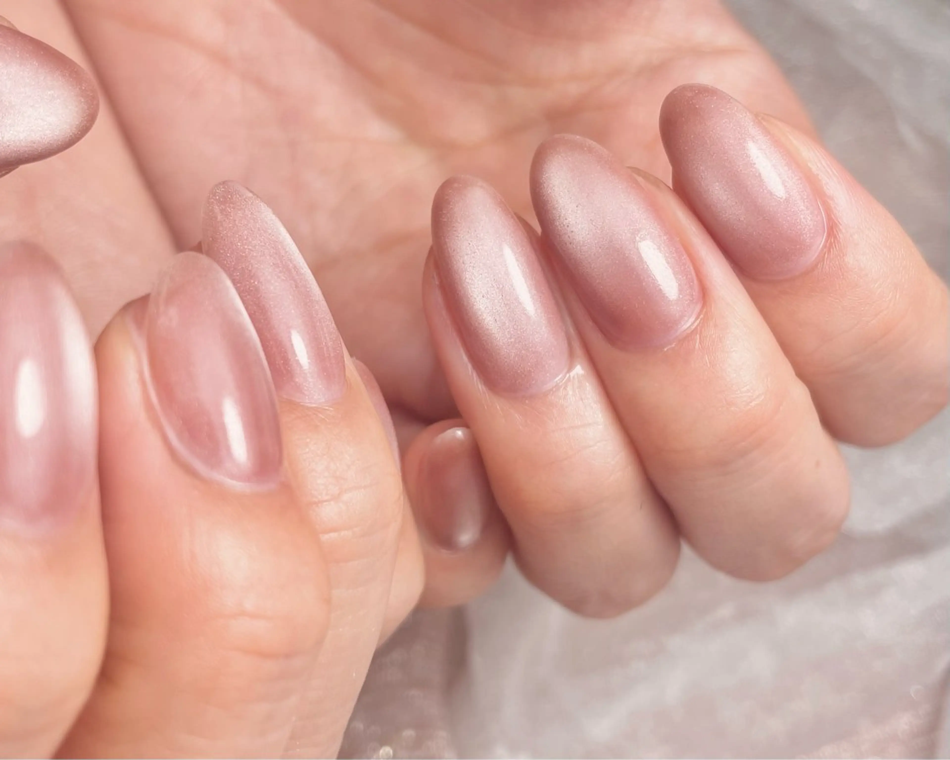 ネイル マグネットネイル 💐 SATSUKIのネイルデザイン