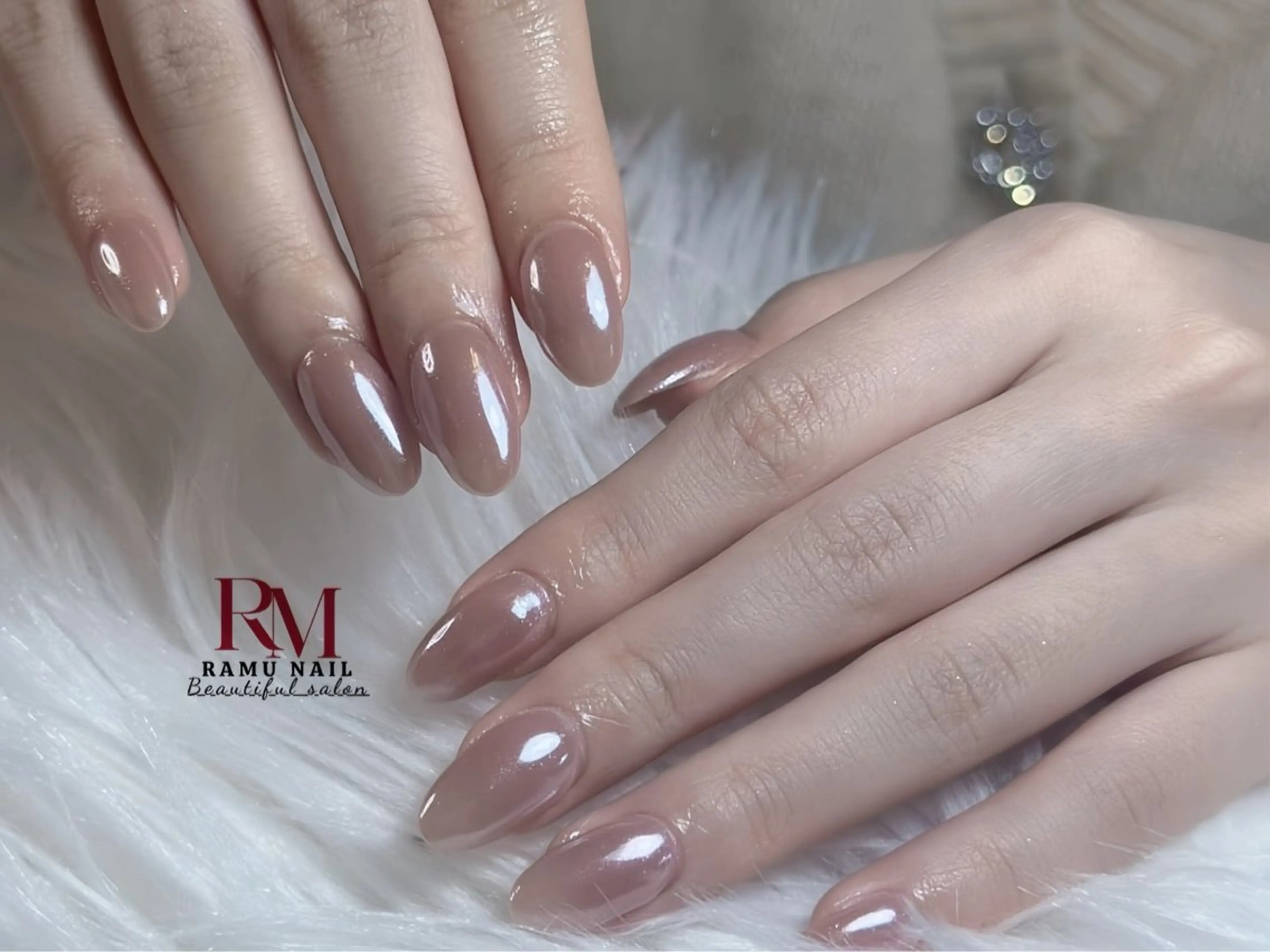 ネイル キラキラネイル マグネットネイル ミラーネイル ピンク ワンホンネイル ハンドネイル RAMU Nail 恵比寿店のネイルデザイン