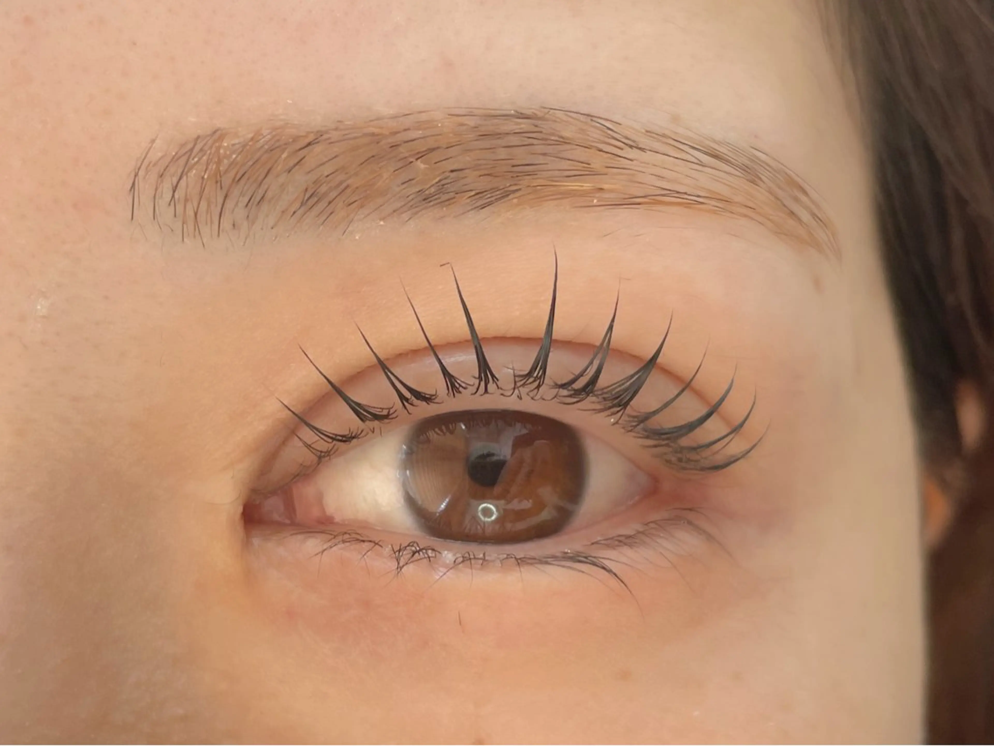 マツエク・マツパ 束感まつ毛 マツパ TOPアイリスト ふたつぎちさとのマツエク・マツパデザイン