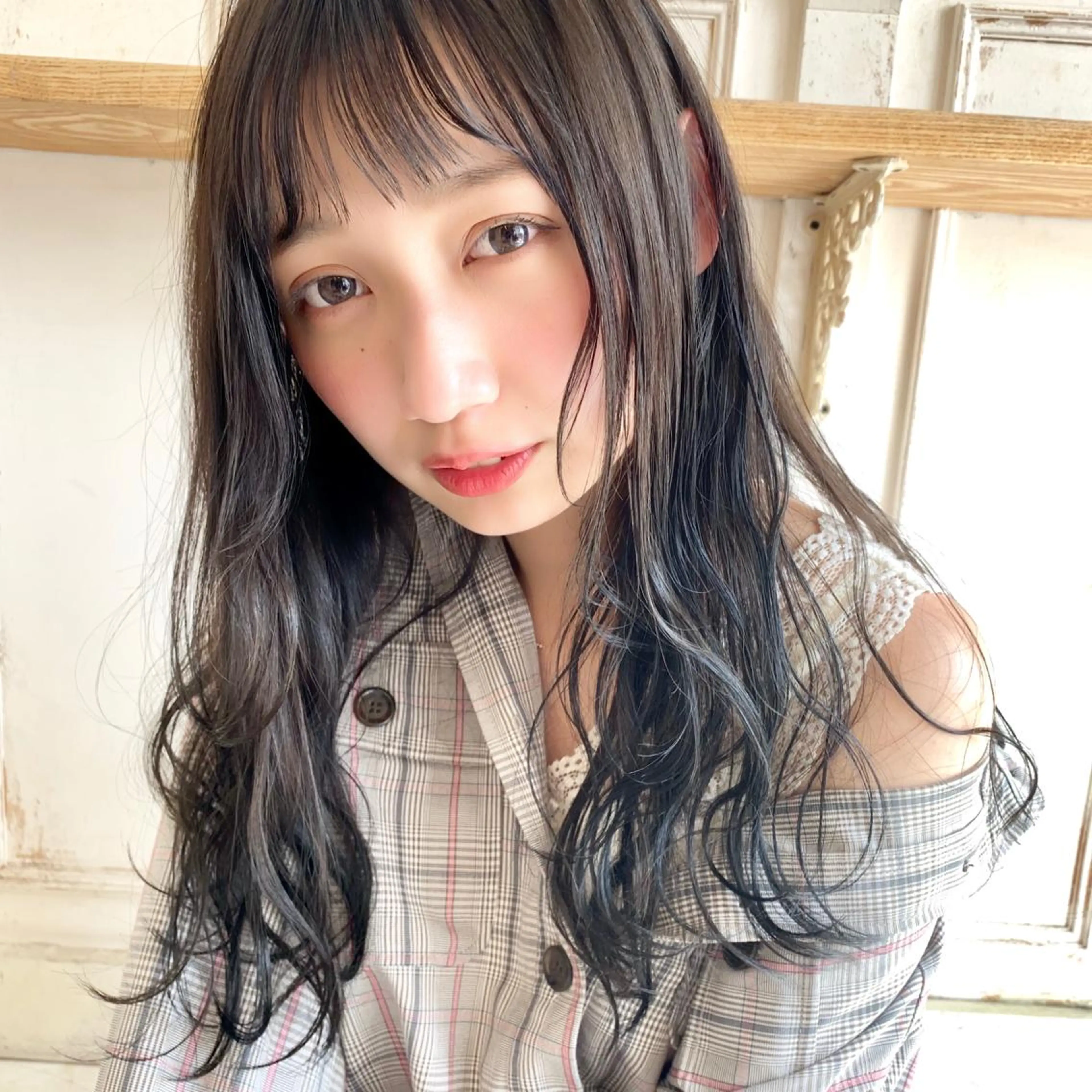 ロング カラー パーマ 韓国風ヘア 藤間 帆乃夏（とうまほのかのヘアスタイル