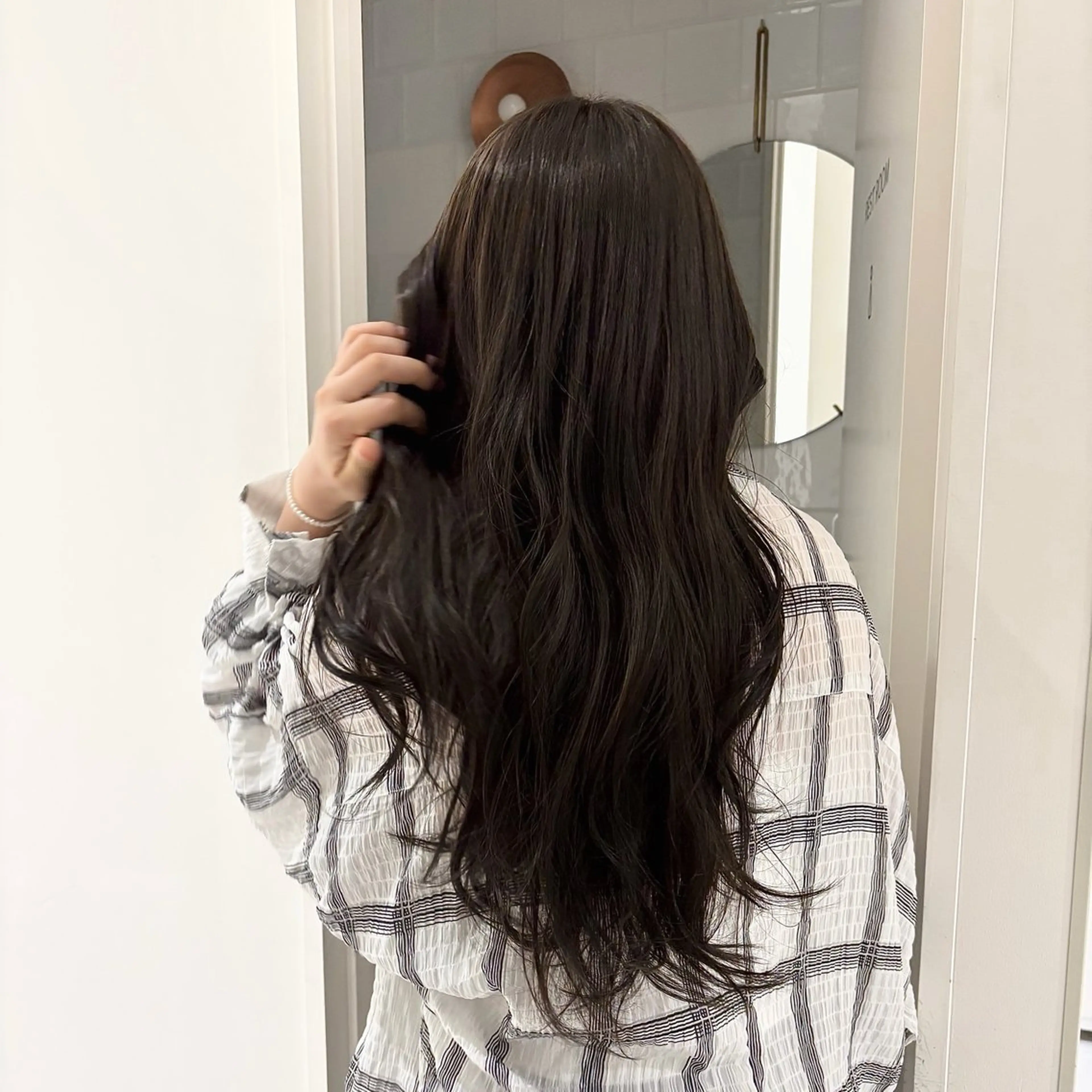 ロング ヘアカラー レイヤー/透明感 カラー/ホノカのヘアスタイル