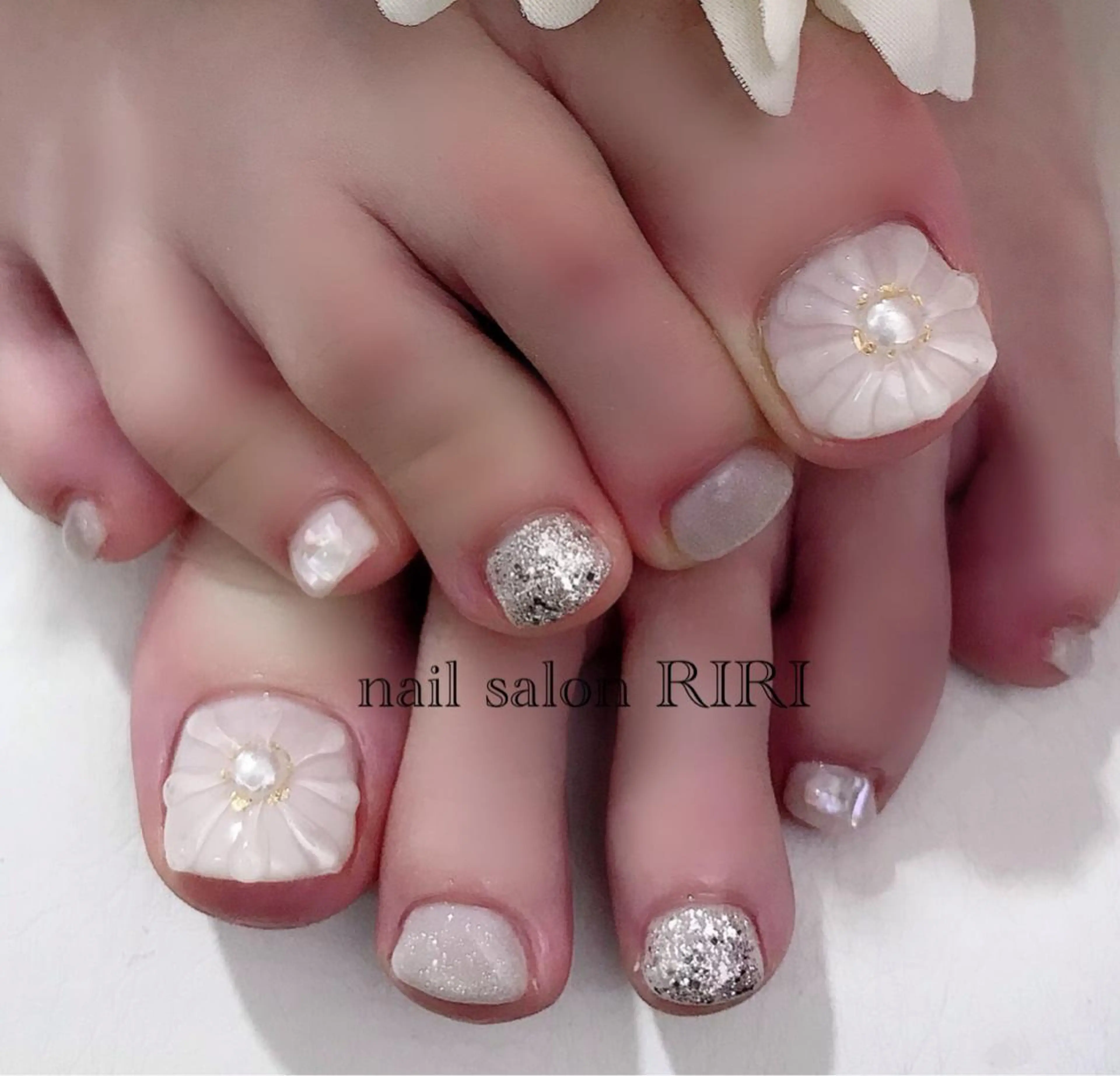 ネイル フラワーネイル ぷっくりネイル RIRI リリのネイルデザイン