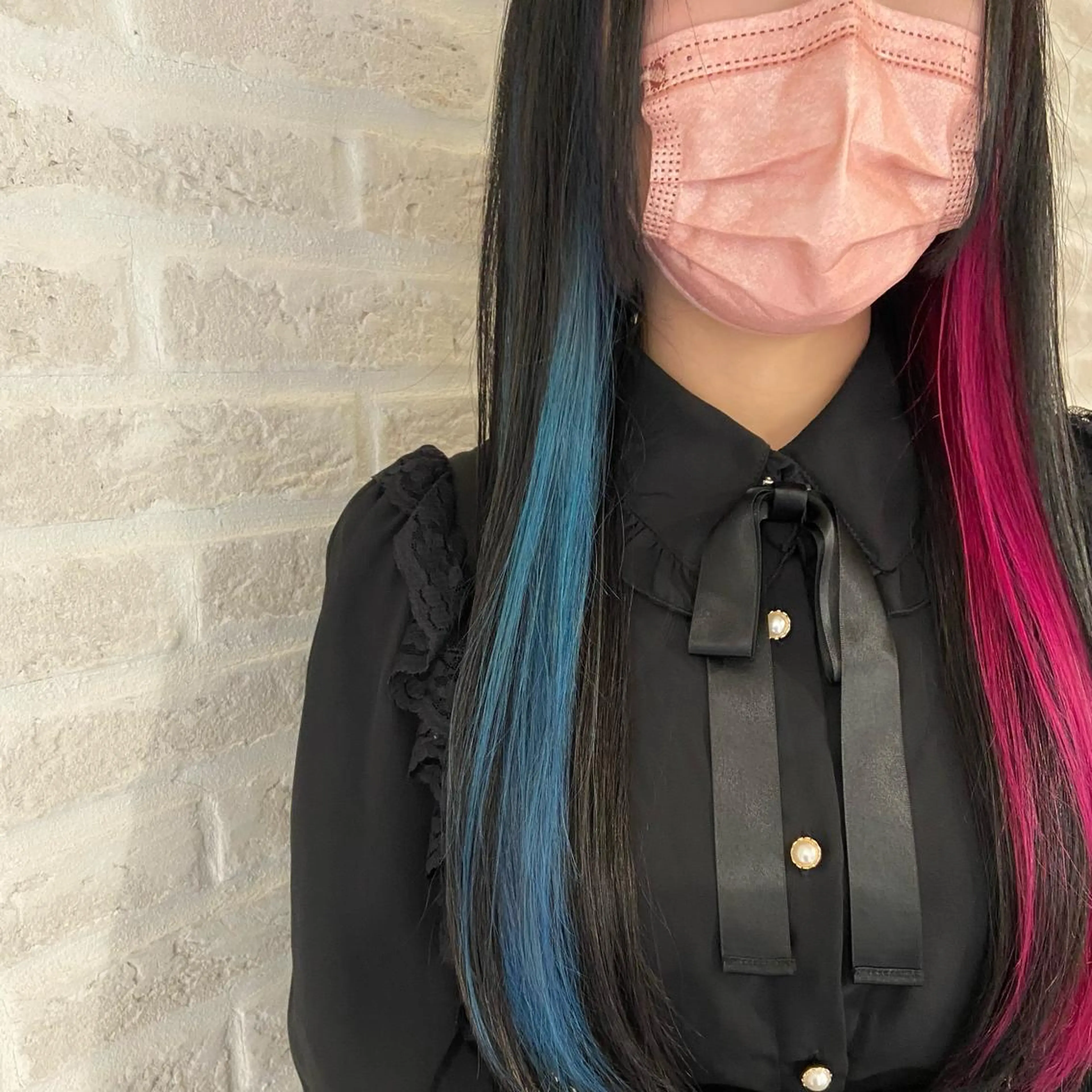 ロング カラー ヘアアレンジ ブリーチ ツートーンカラー 北岡 慶子 大宮駅西口徒歩3分のヘアスタイル