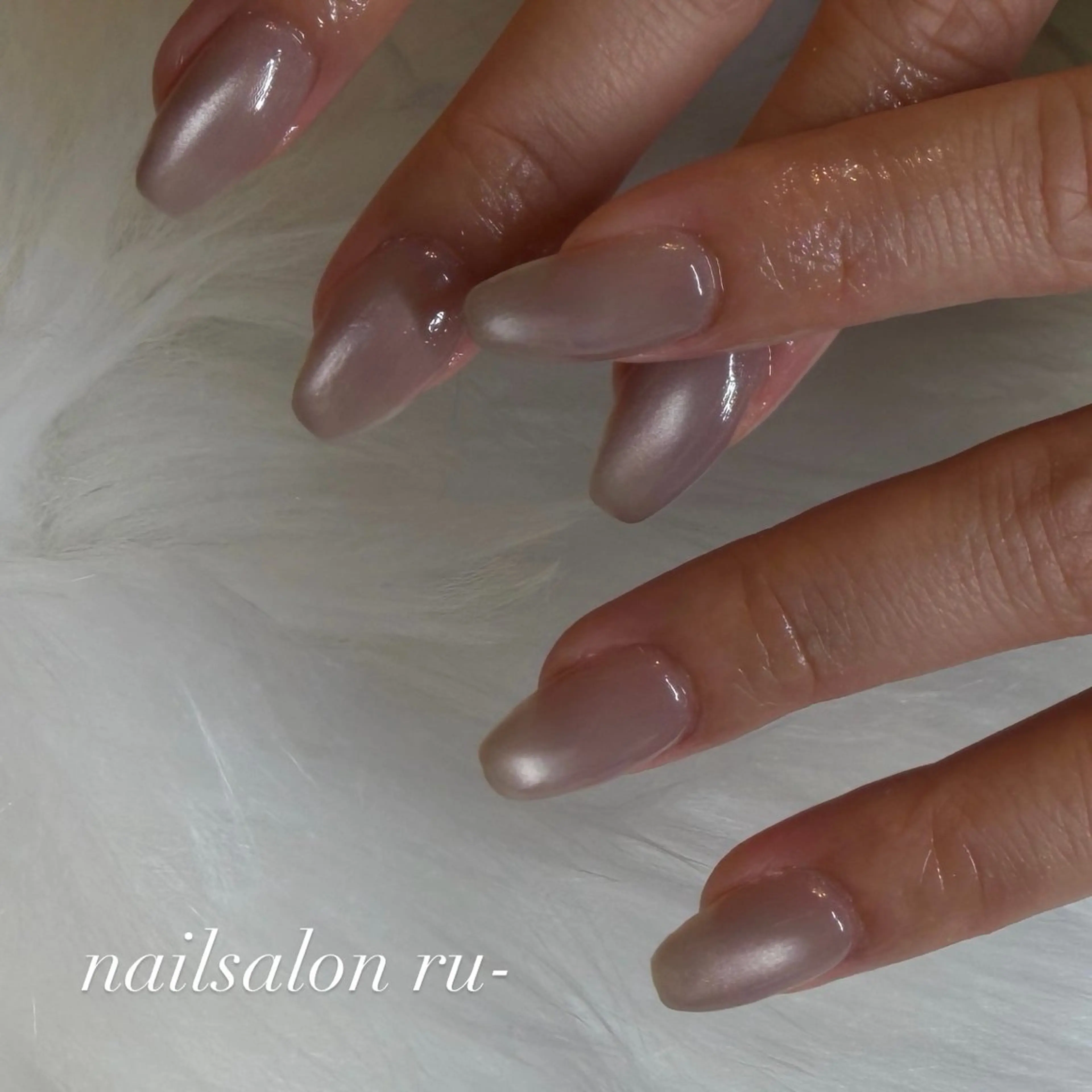 ジェルネイル【ご新規様】ワンカラー／マグネット／フラッシュ／オフ込みの写真