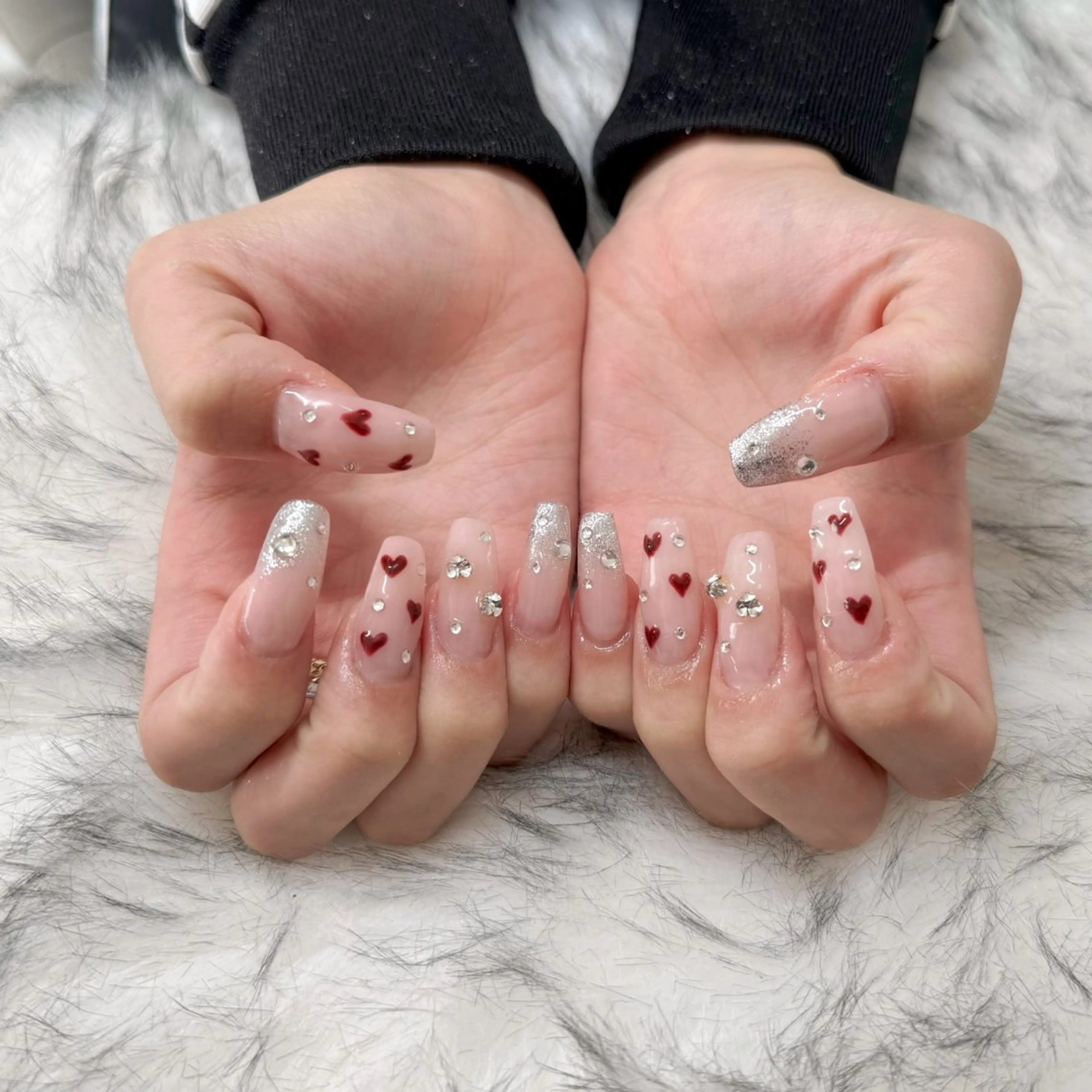 ロング ハンドネイル mao .のネイルデザイン