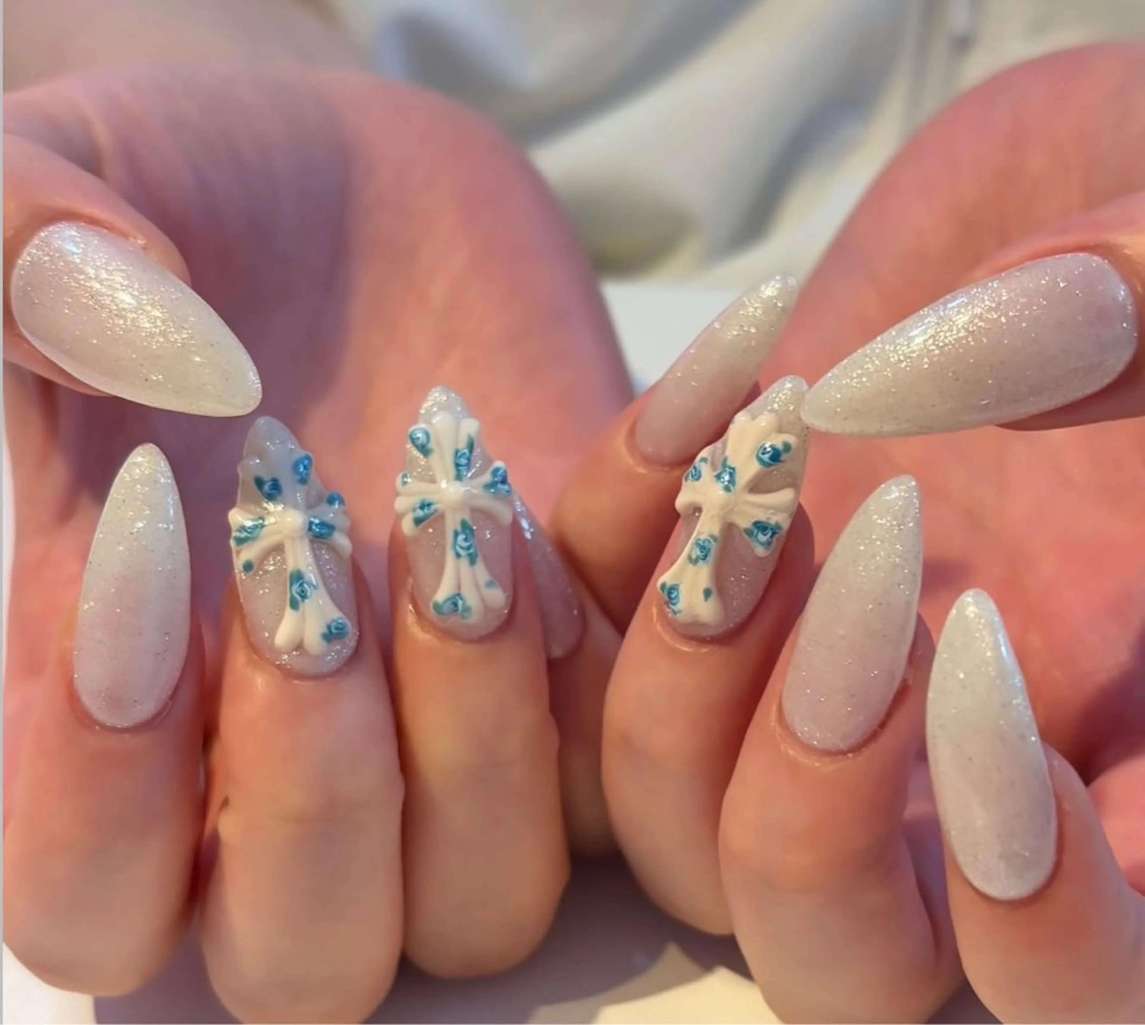 ネイル ハンドネイル NiJi Nailsのネイルデザイン