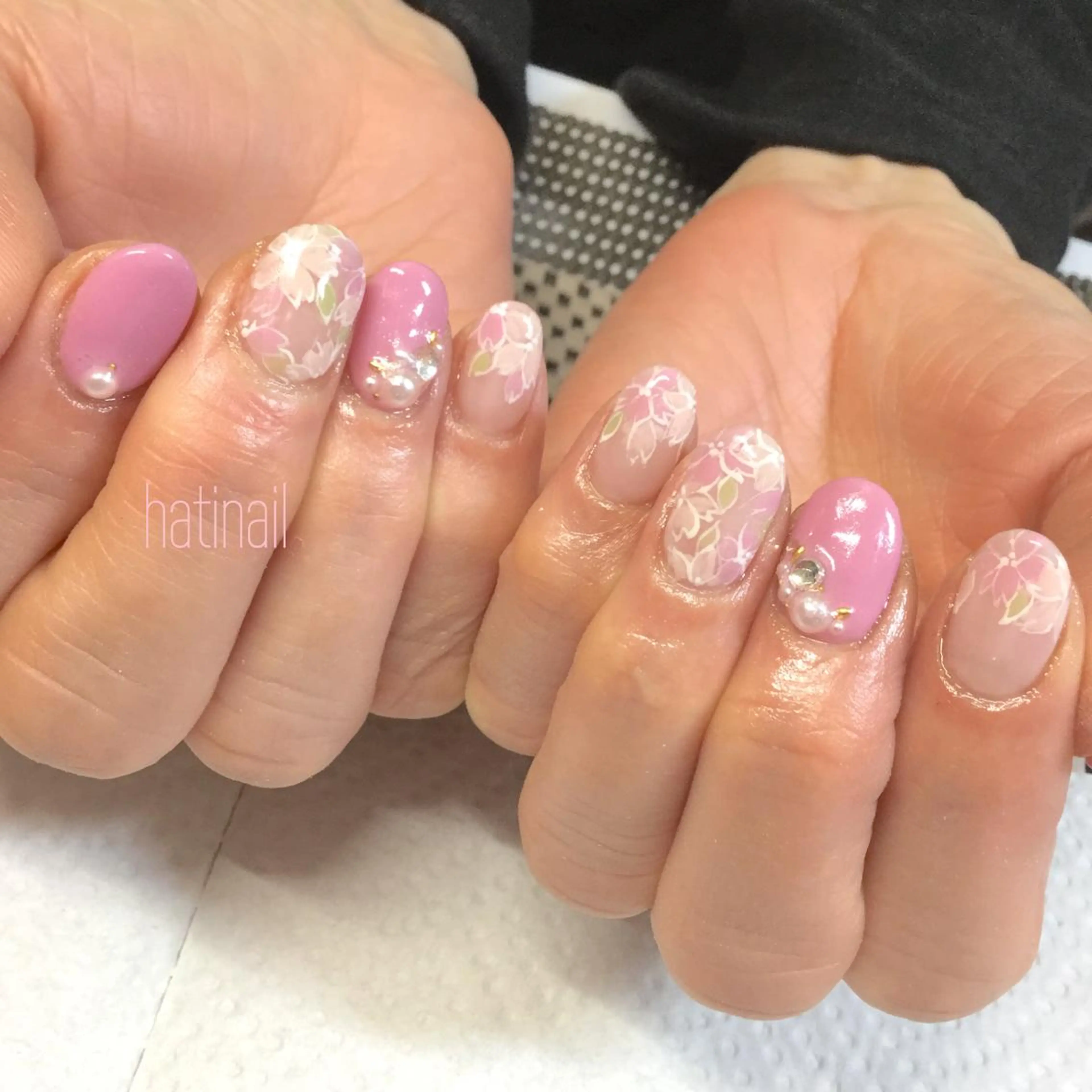 ネイル 〜hatinail 〜のネイルデザイン