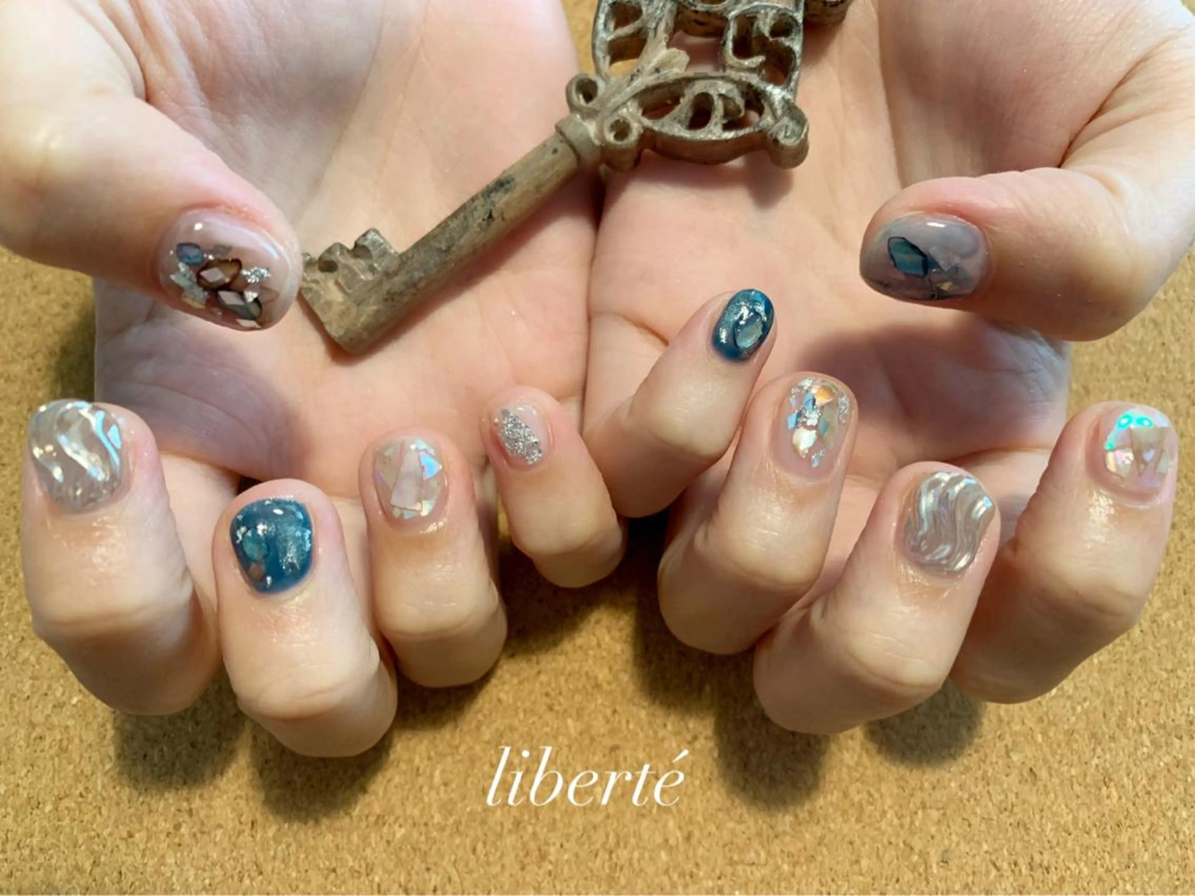 ネイル liberté (リベルテ)のネイルデザイン