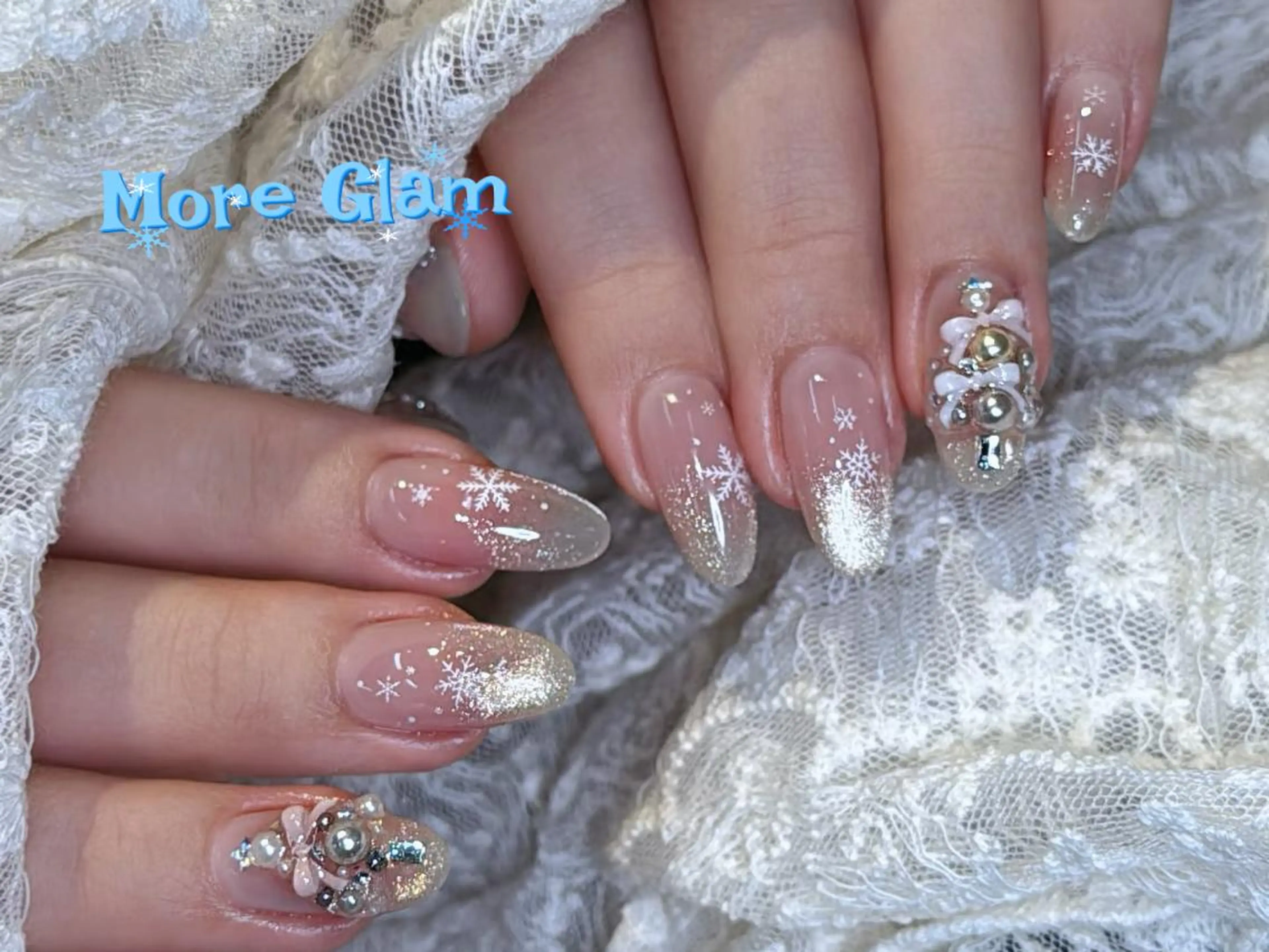ネイル MoreGlam Nailsのネイルデザイン