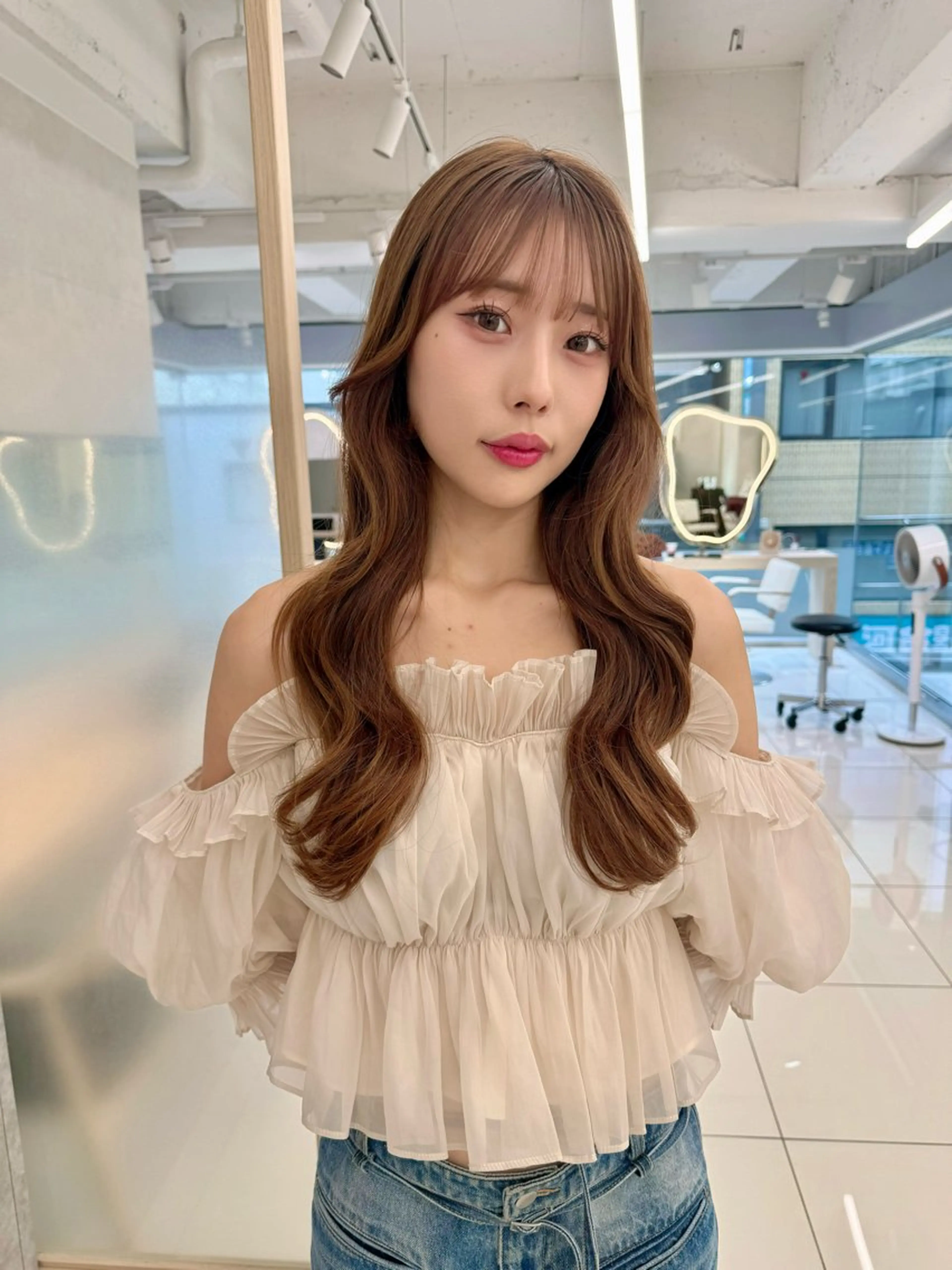 ロング 三鷹で1番ショート ボブをカットする新谷のヘアスタイル