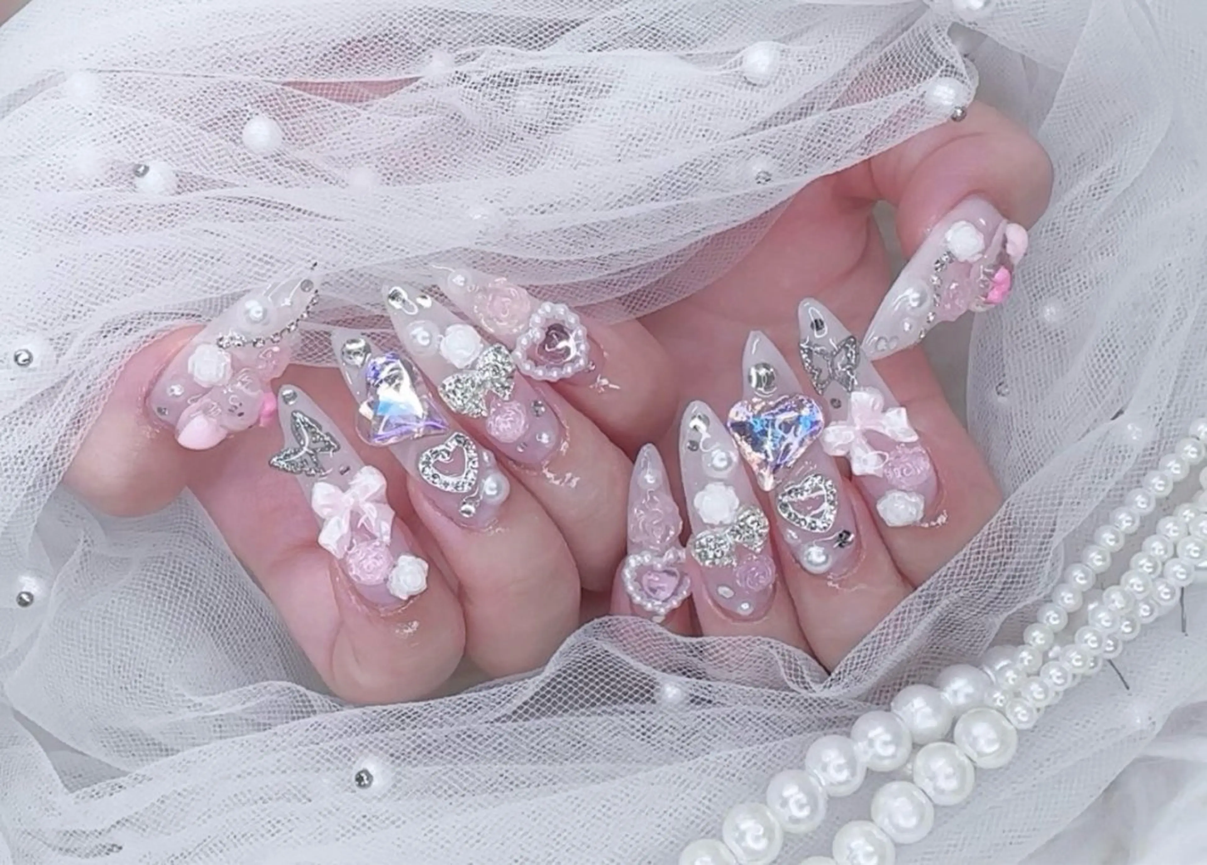 ネイル ハヤシ ミカのネイルデザイン