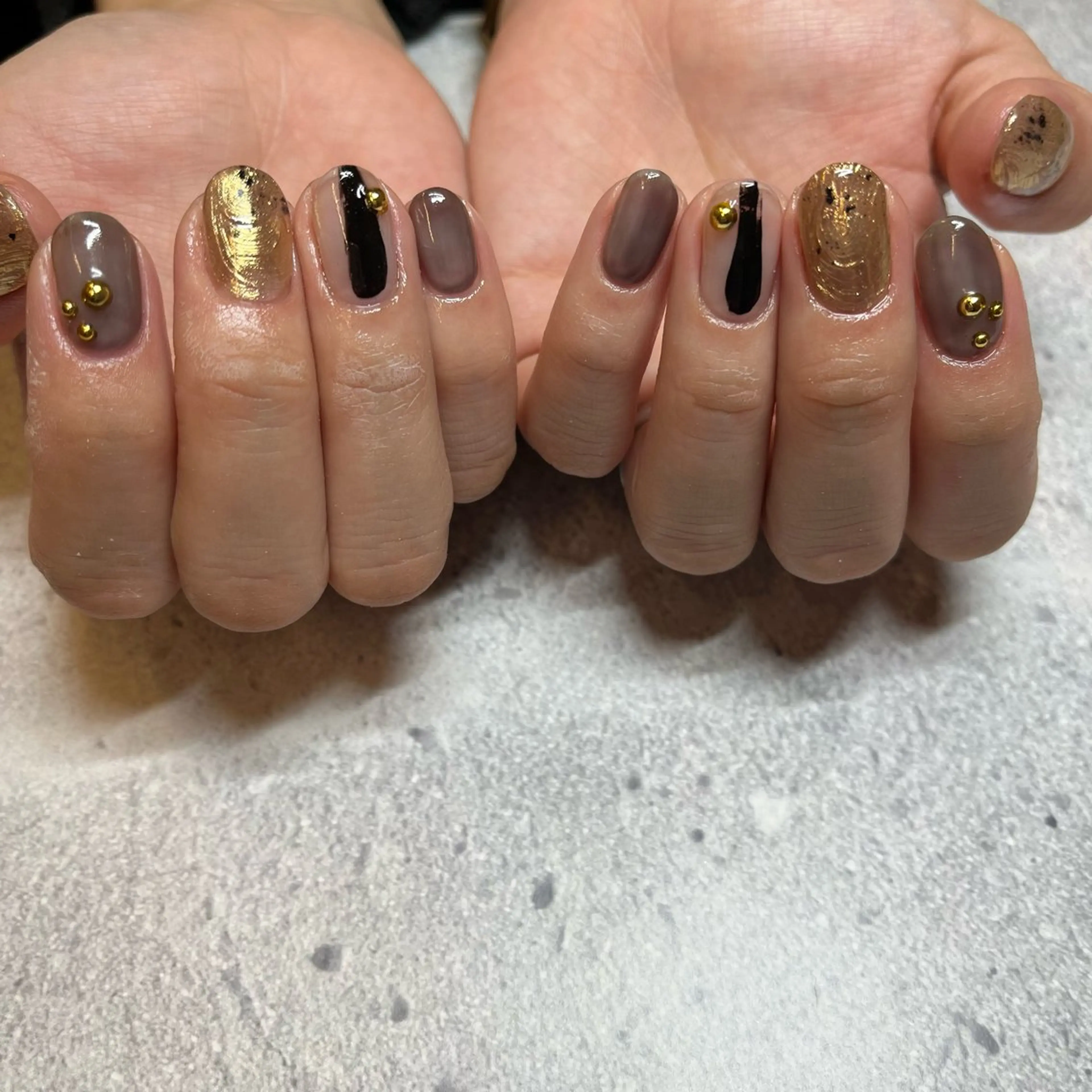 ショート ハンドネイル watabe .のネイルデザイン