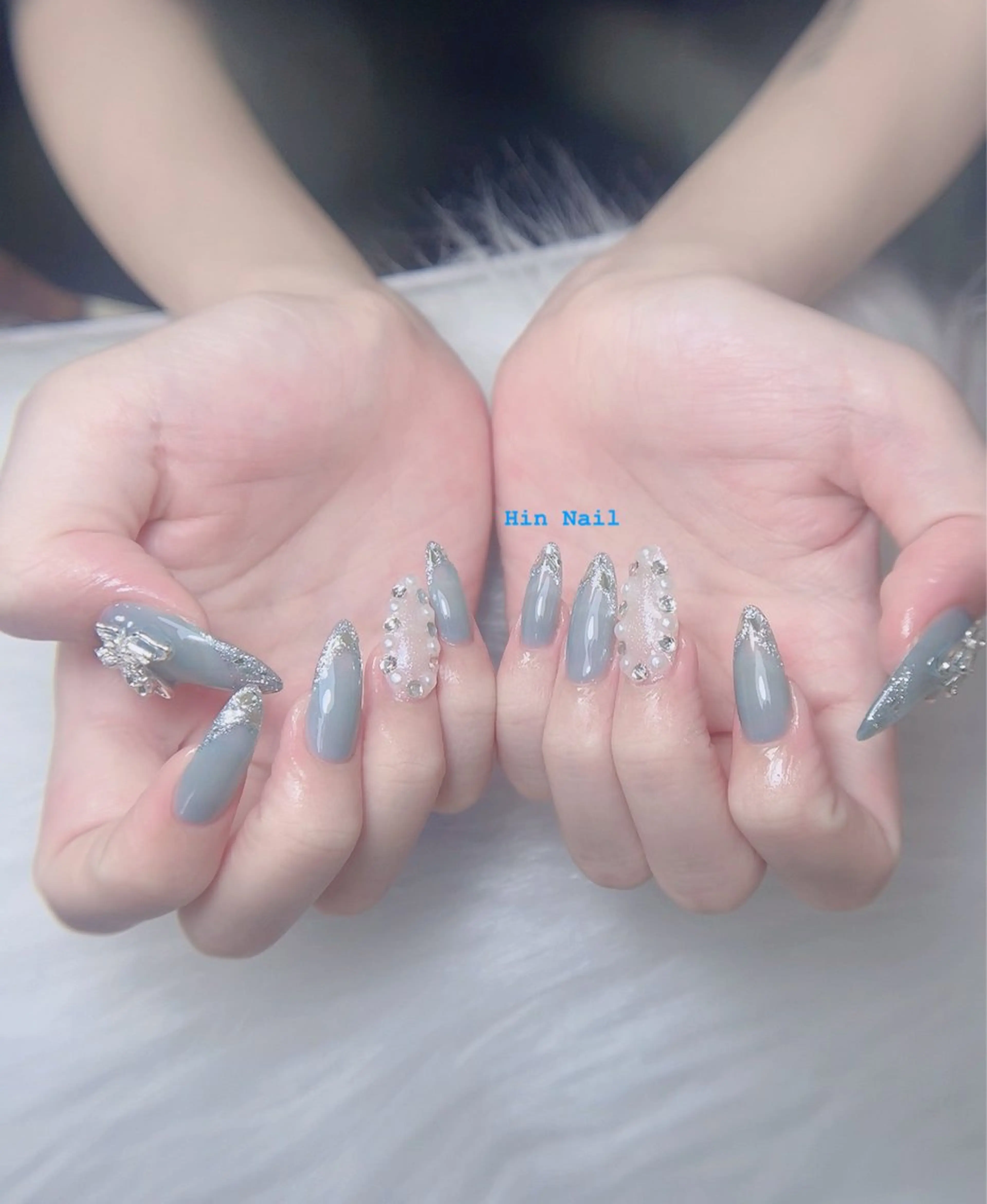 ネイル ハンドネイル Hin Nailsのネイルデザイン