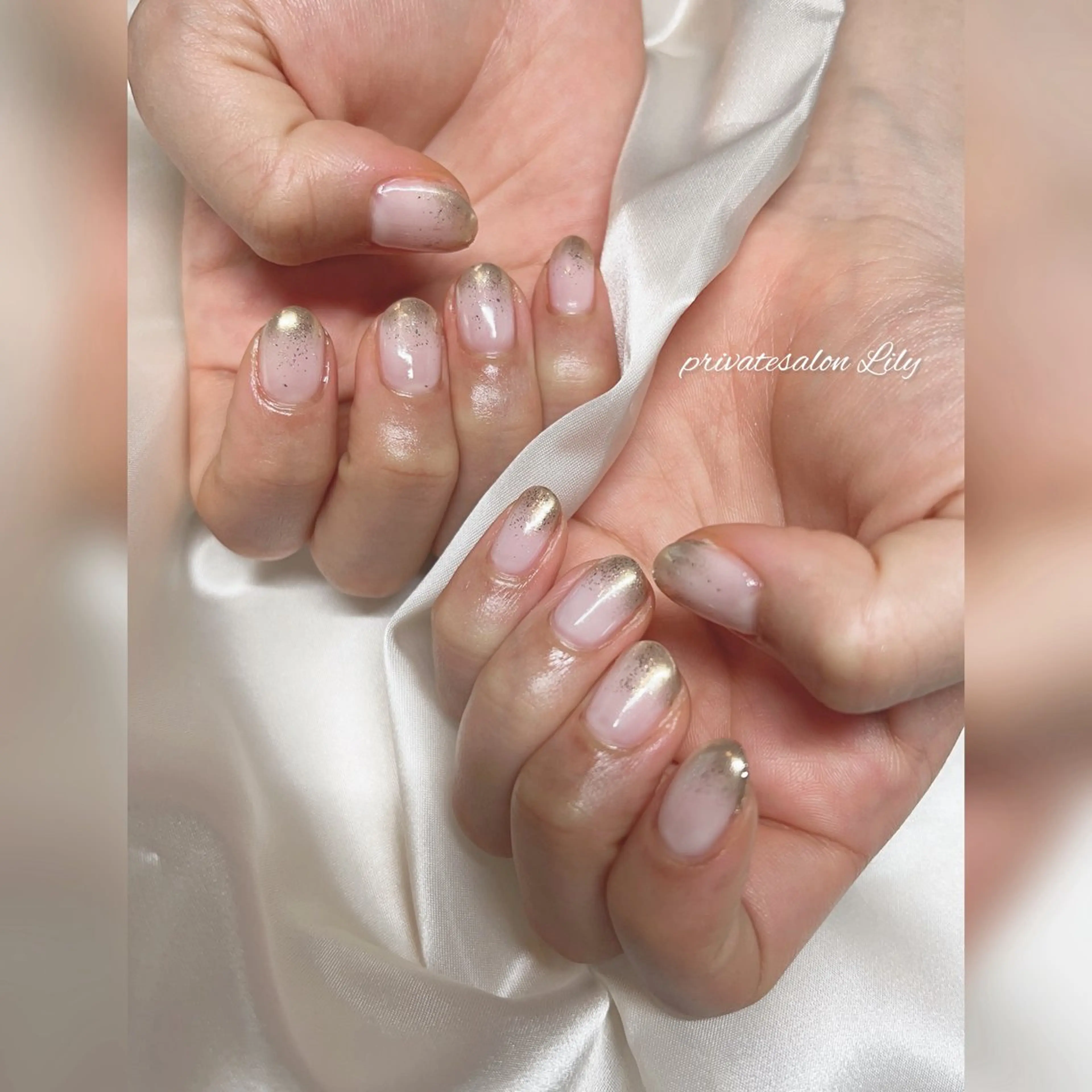 ネイル ゴールド グラデーション 冬ネイル ハンドネイル salon Lilyのネイルデザイン