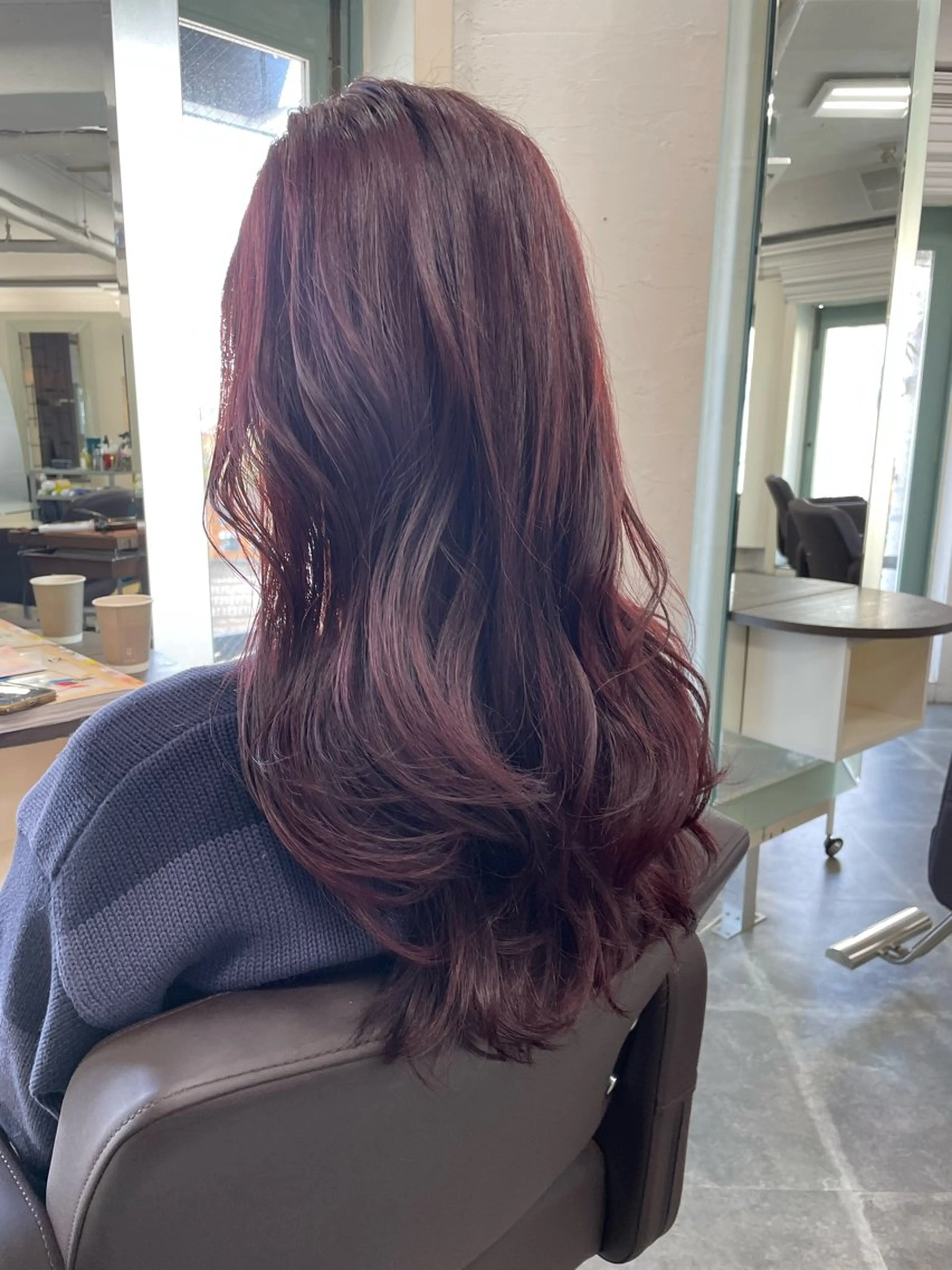 ロング カット ヘアカラー トリートメント 平 ちひろのヘアスタイル