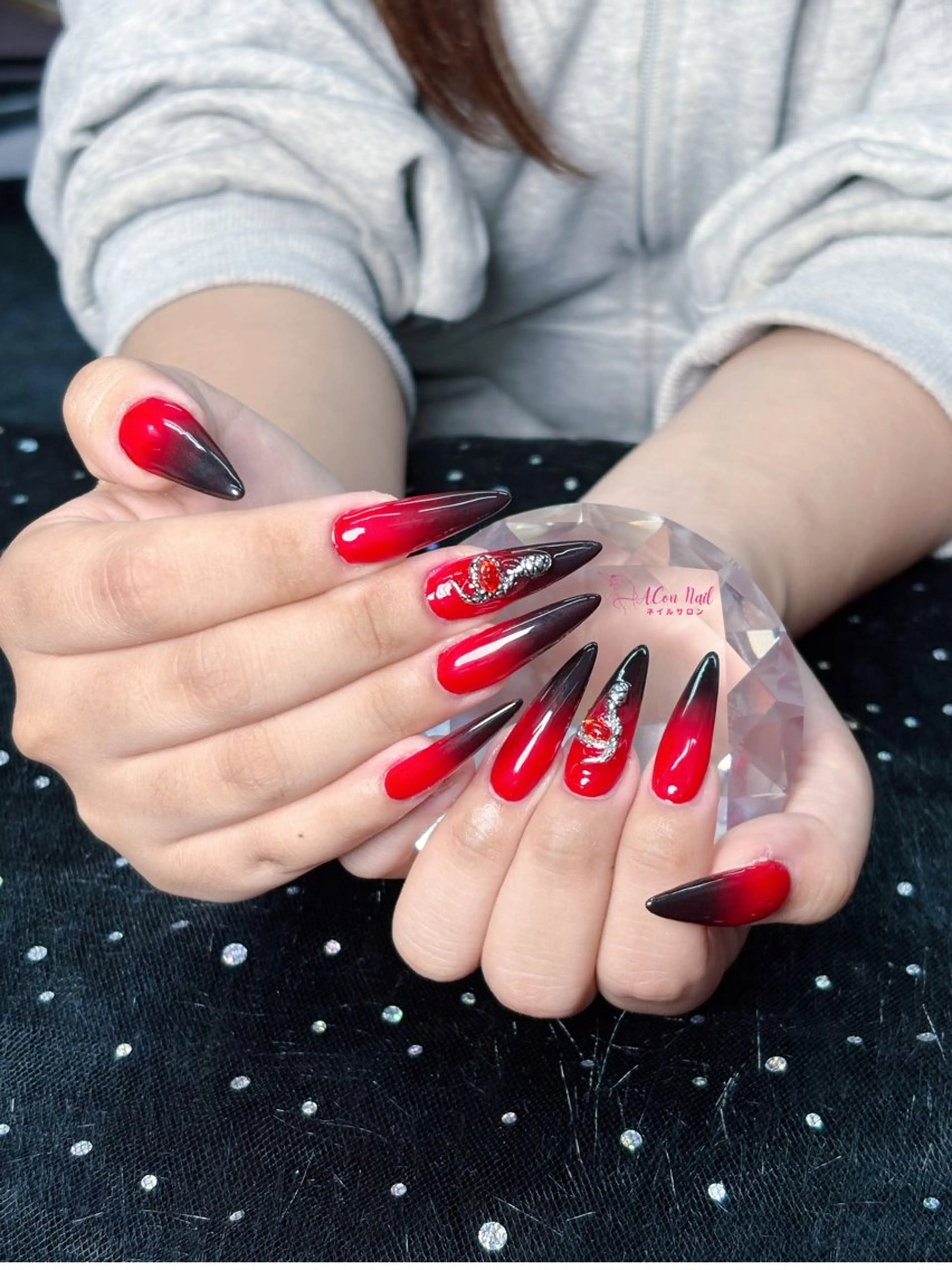 ネイル 桜ネイル 長さ出し フラワーネイル フレンチネイル ジェルネイル ハンドネイル AConNailSalon所属・ACon NailSalonのネイルデザイン