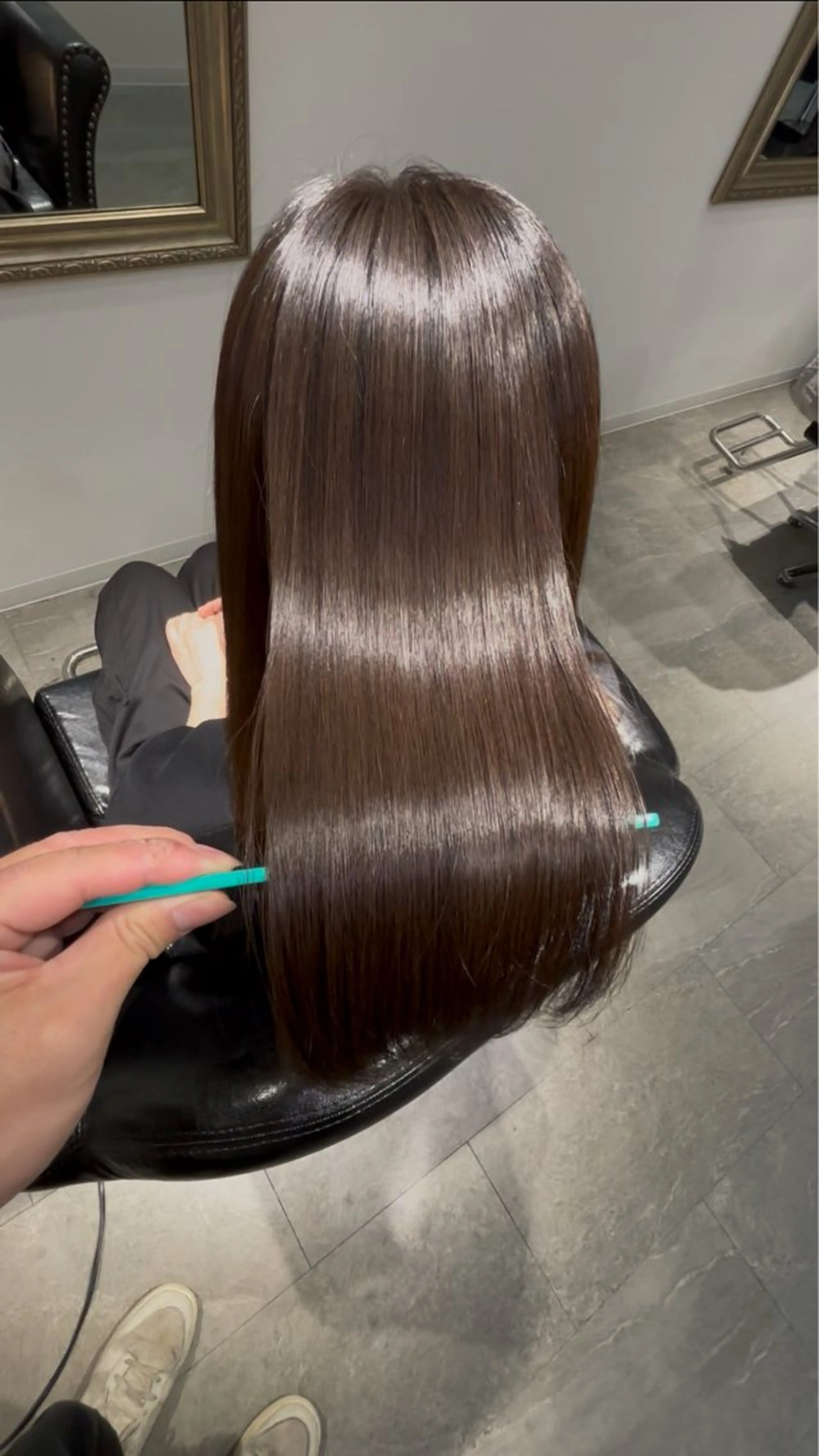 セミロング ヘアカラー トリートメント 髪質改善✨ /冨永隆誠のヘアスタイル