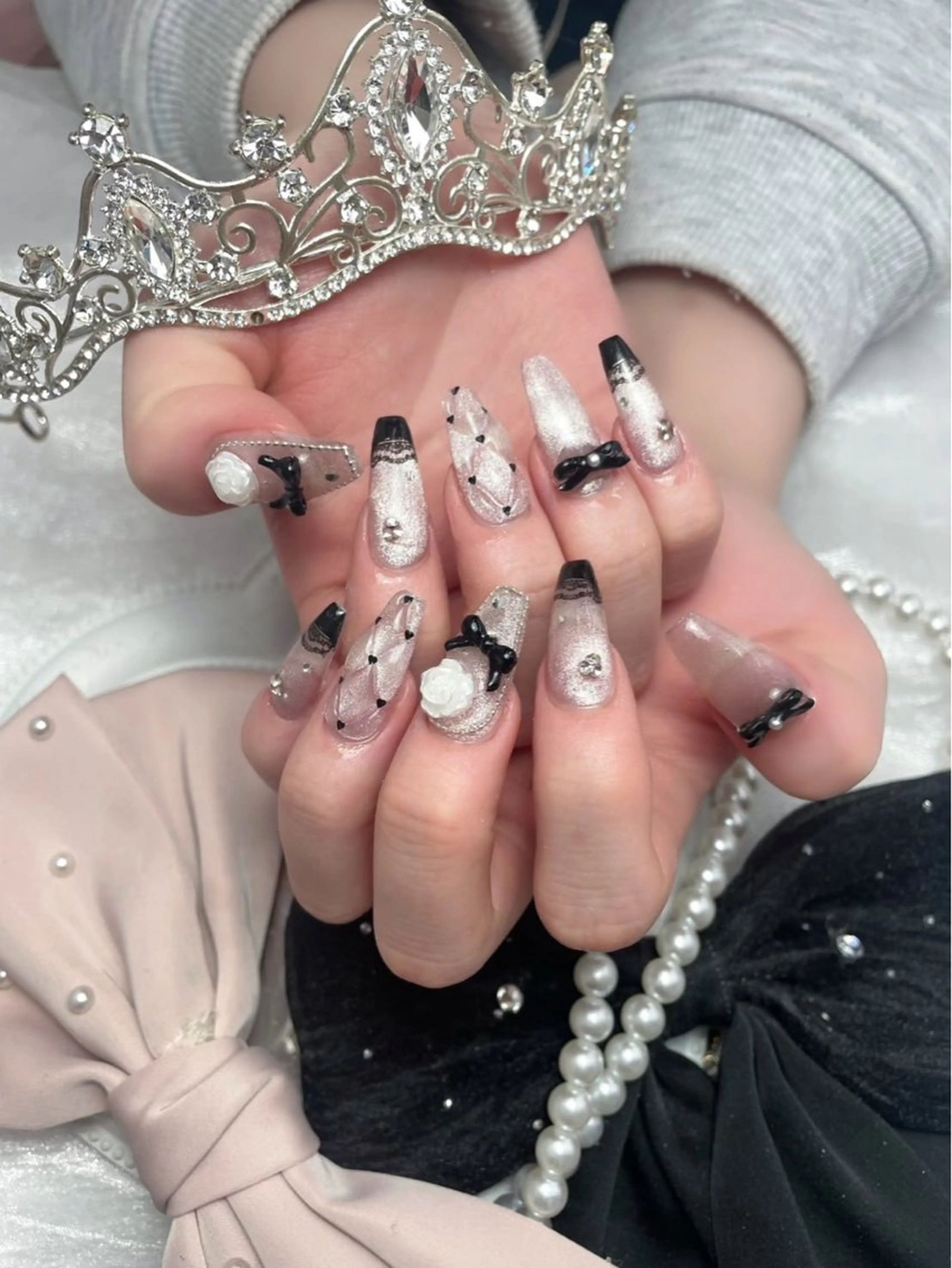 カラー グラデーションカラー ピンクカラー ハンドネイル AIN Nailのネイルデザイン