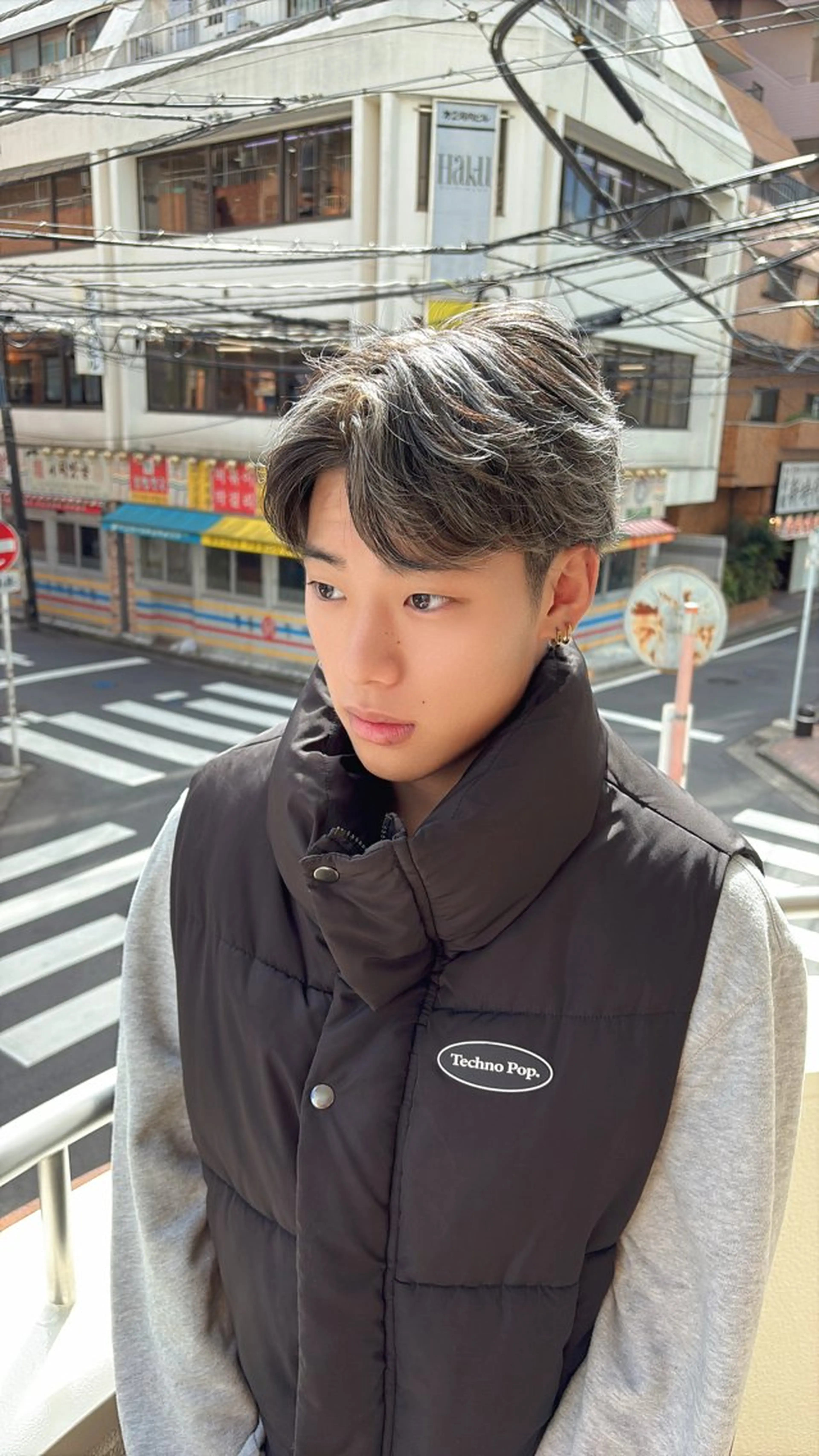 メンズ カット ヘアカラー トリートメント メンズ特化韓国ヘア シャドウパーマのヘアスタイル