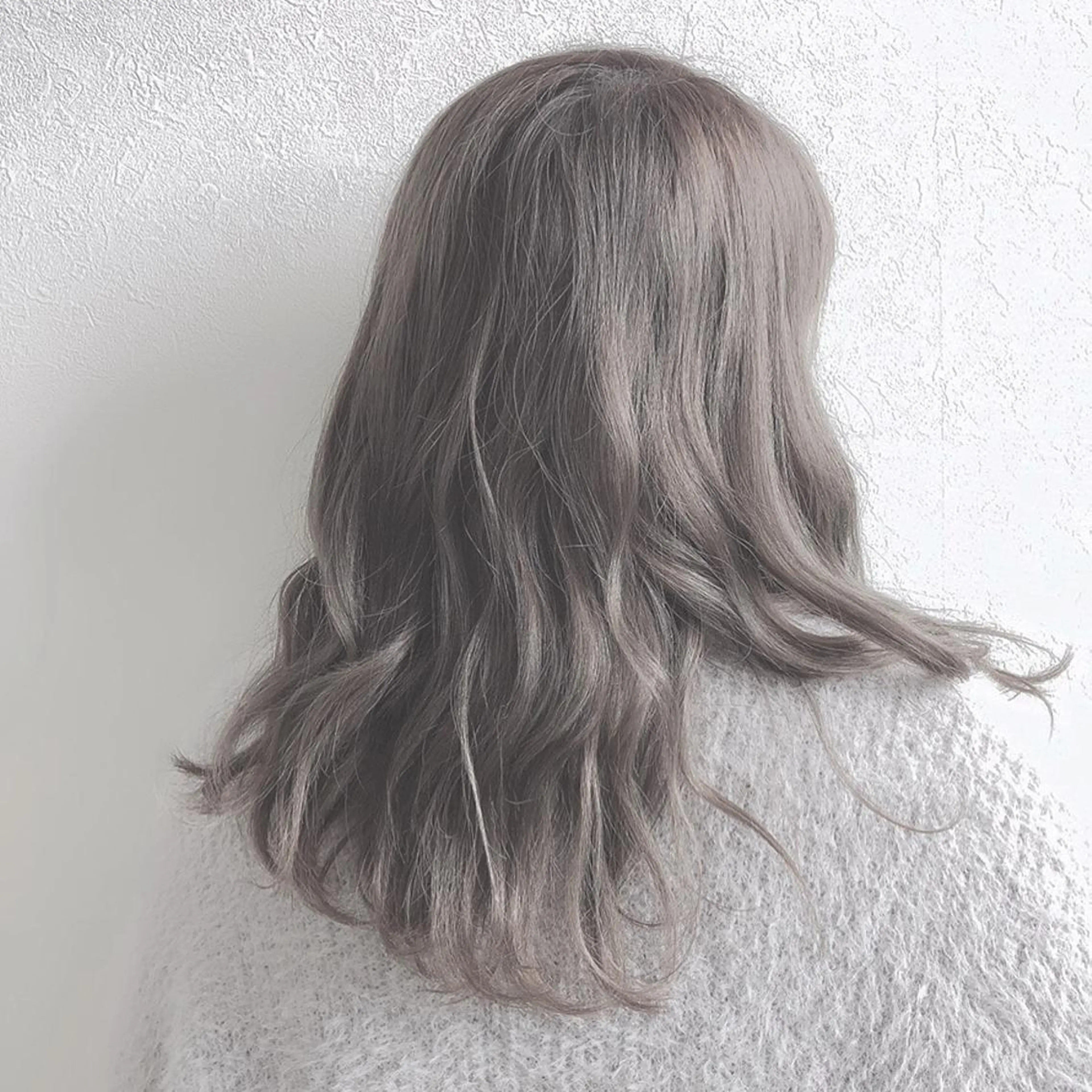 セミロング カラー ヘアカラー 野村 俊太のヘアスタイル