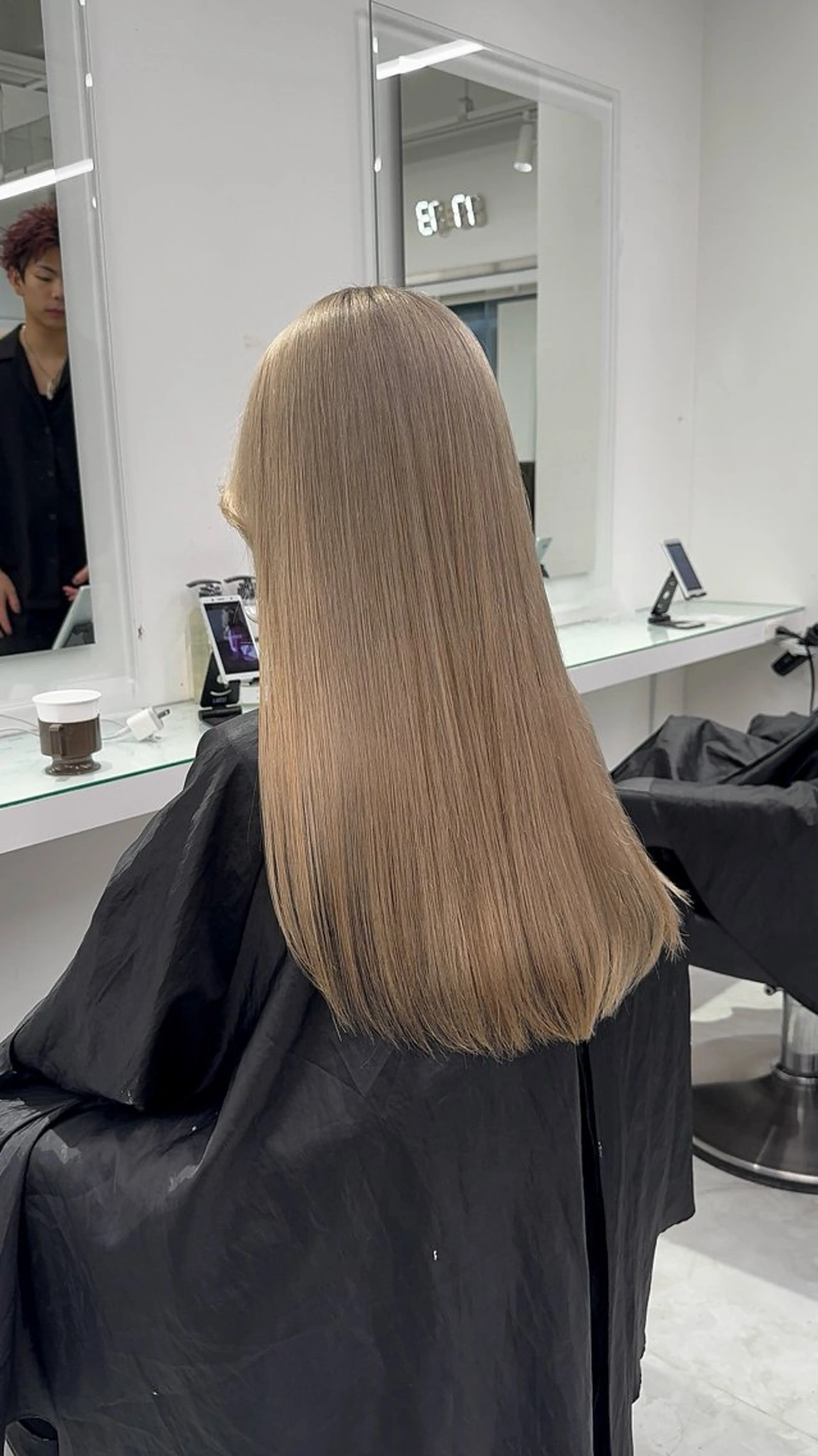 ロング カラー ヘアアレンジ ヘアカラー トリートメント ヘッドスパ ヘアセット ハイトーン艶カラー 🤍ゆうひのヘアスタイル