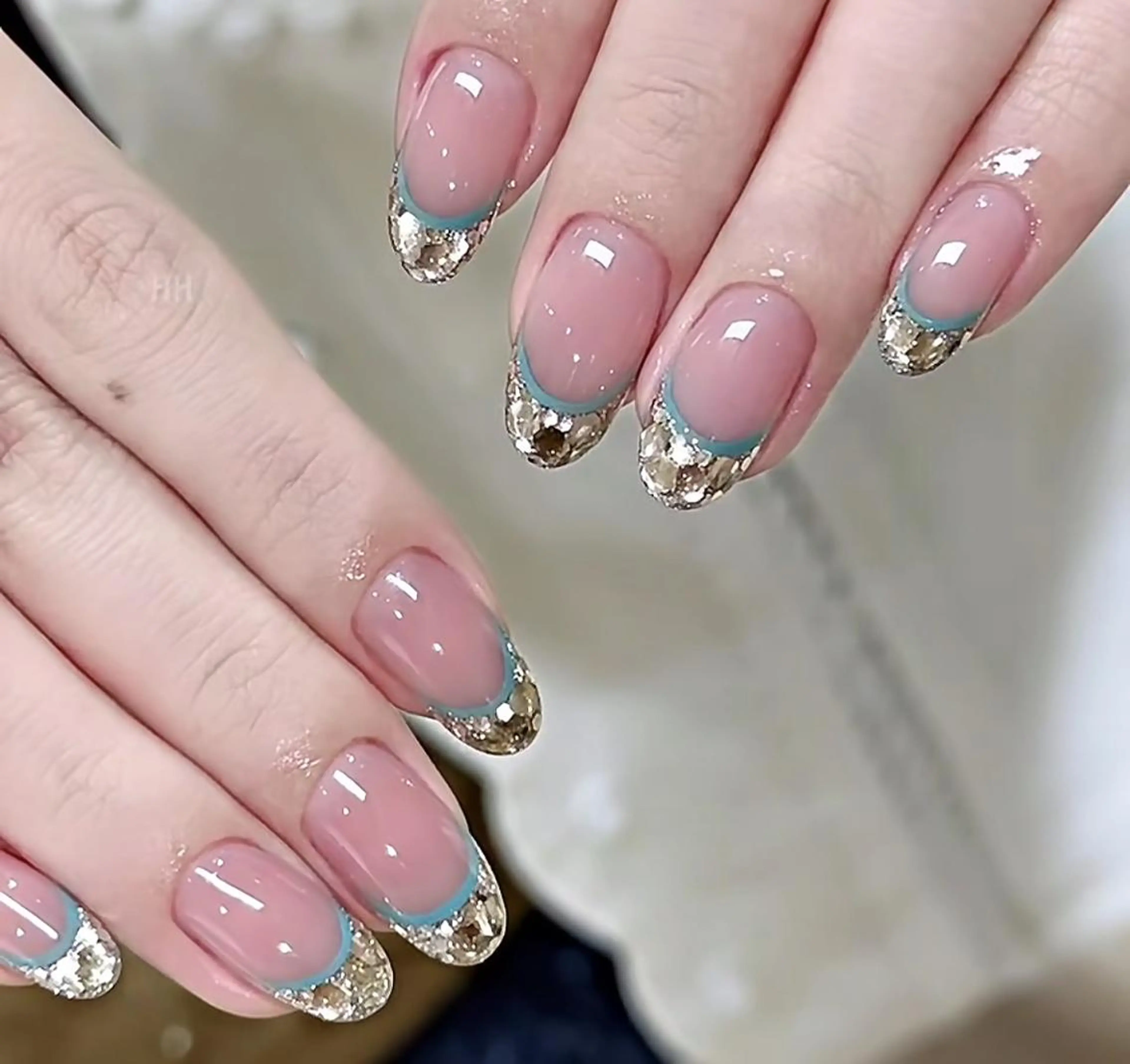 ネイル ハンドネイル 🎀 Ayaka_nailのネイルデザイン