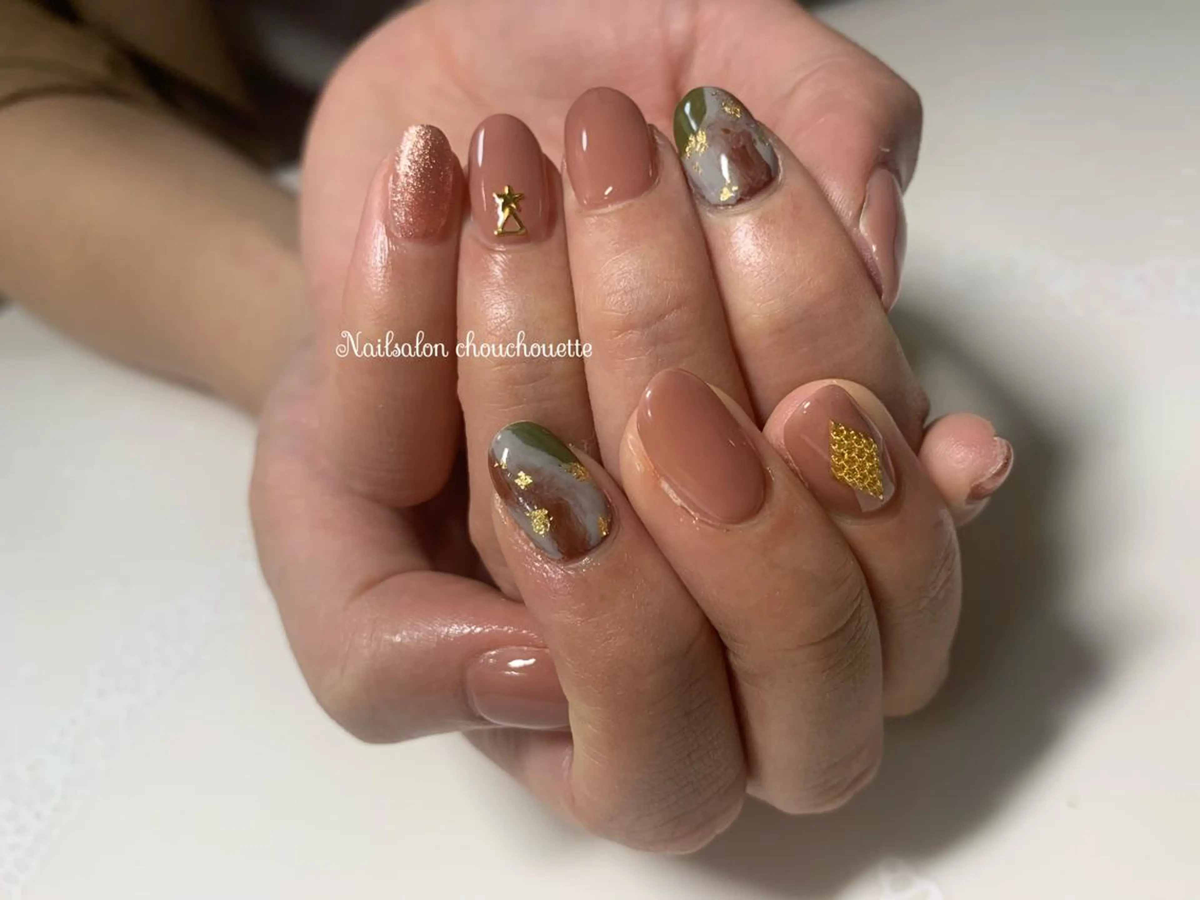 ネイル 爪のお悩みサロン シュシュエットのネイルデザイン