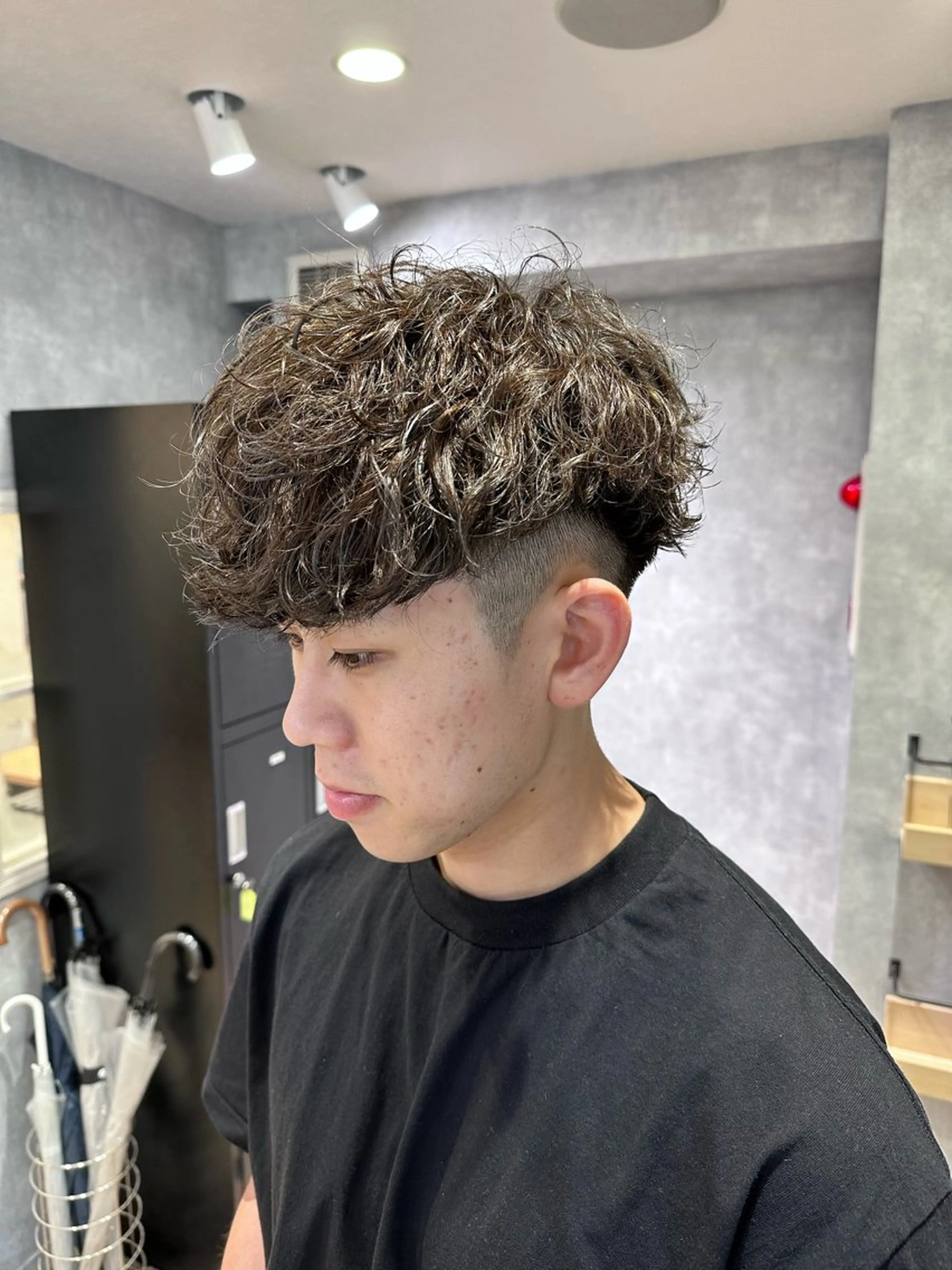 メンズ スペインカール カット パーマ RAYSNAGOYA 康佑[メンズ限定]のヘアスタイル