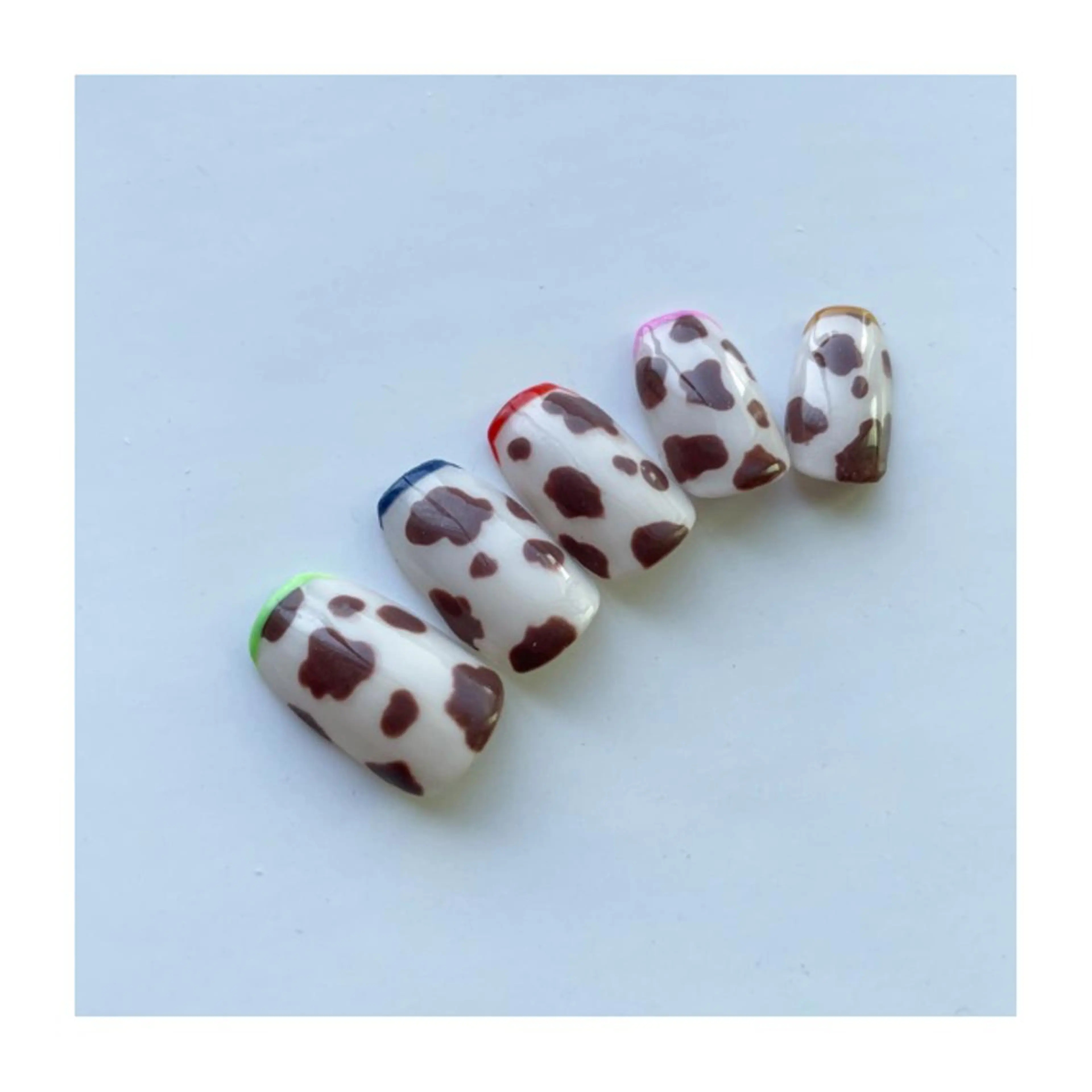 ネイル 駒月 明日香の眉毛・アイブロウイメージ