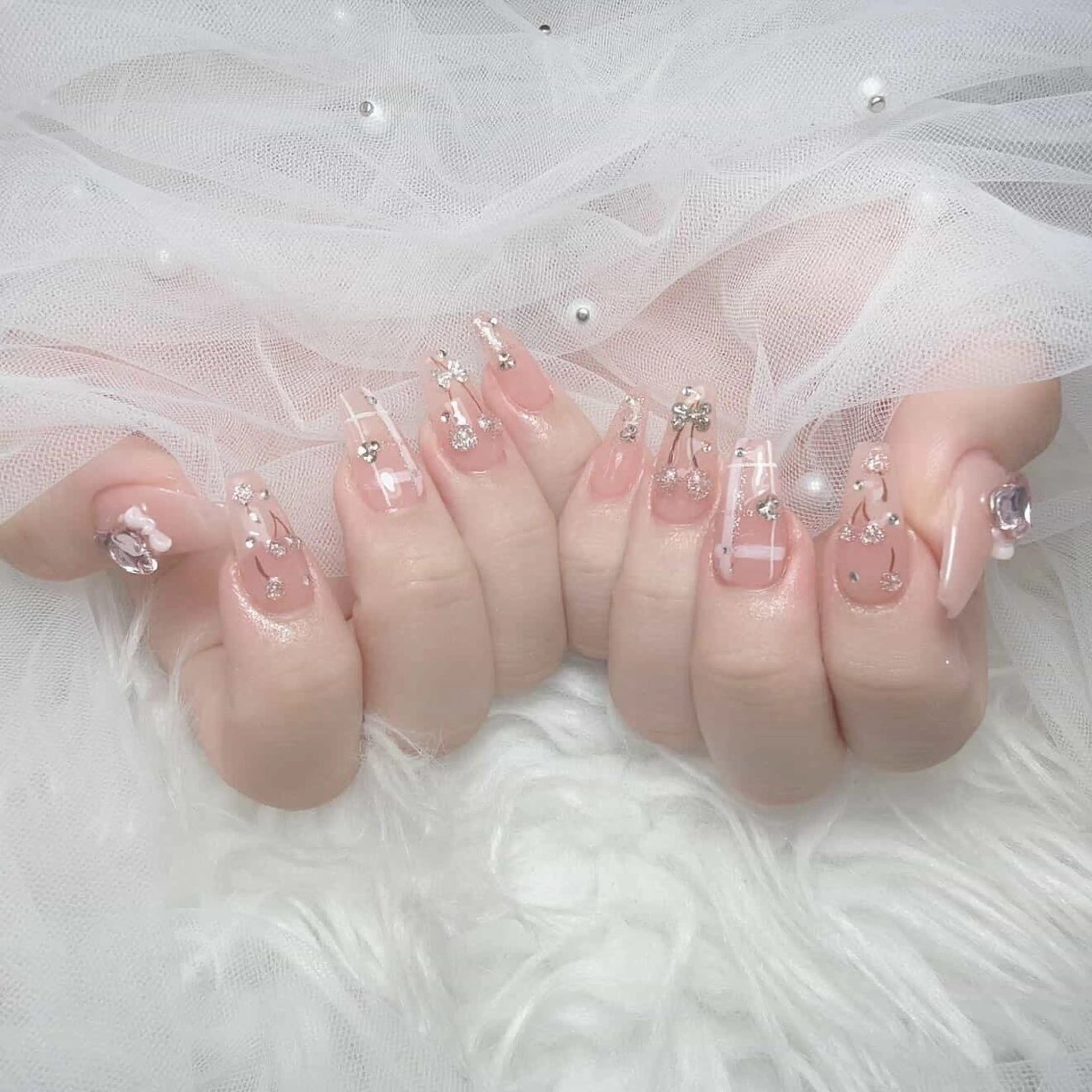 lana nailのネイルデザイン