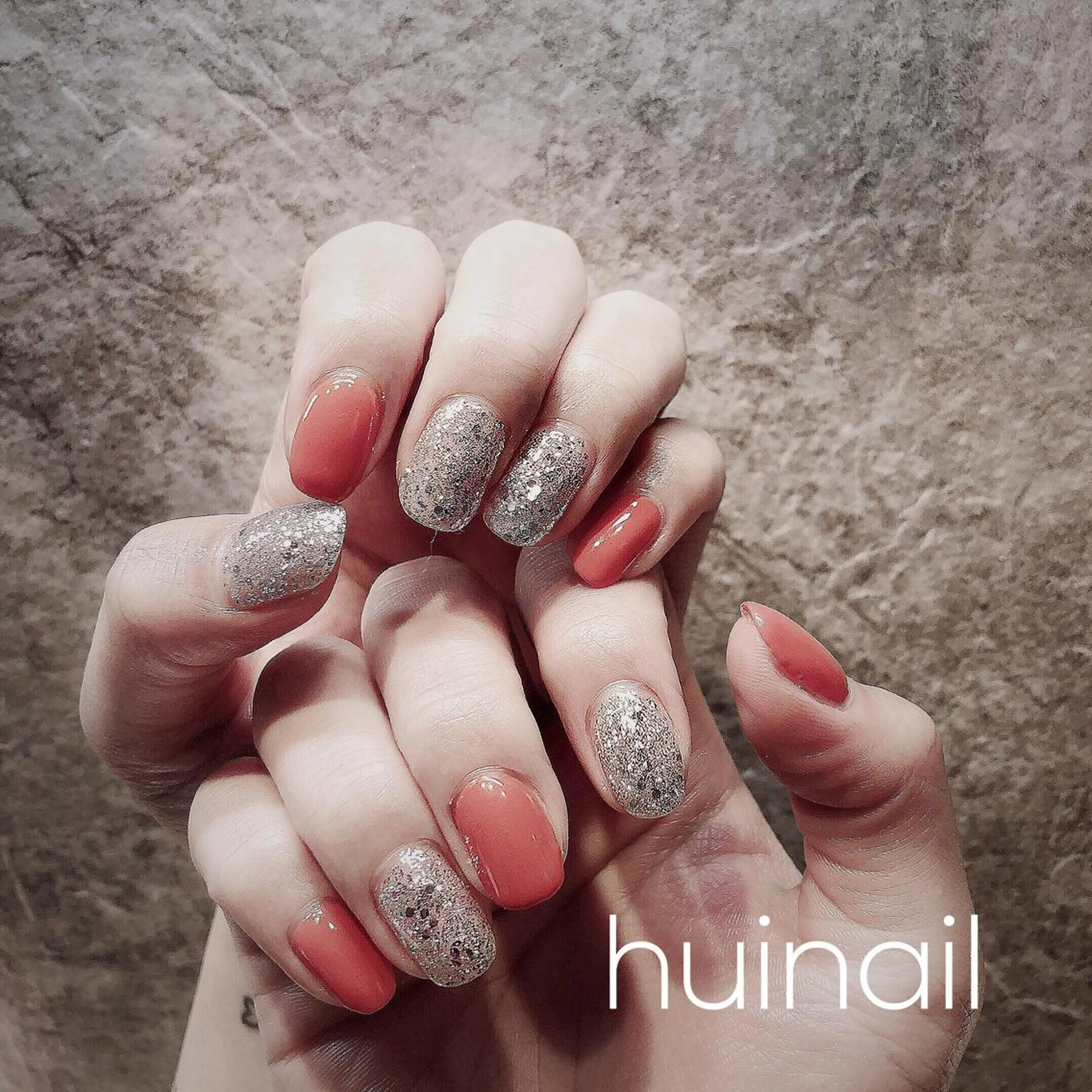 ミディアム めぐみのネイルサロン スタッフ練習のネイルデザイン