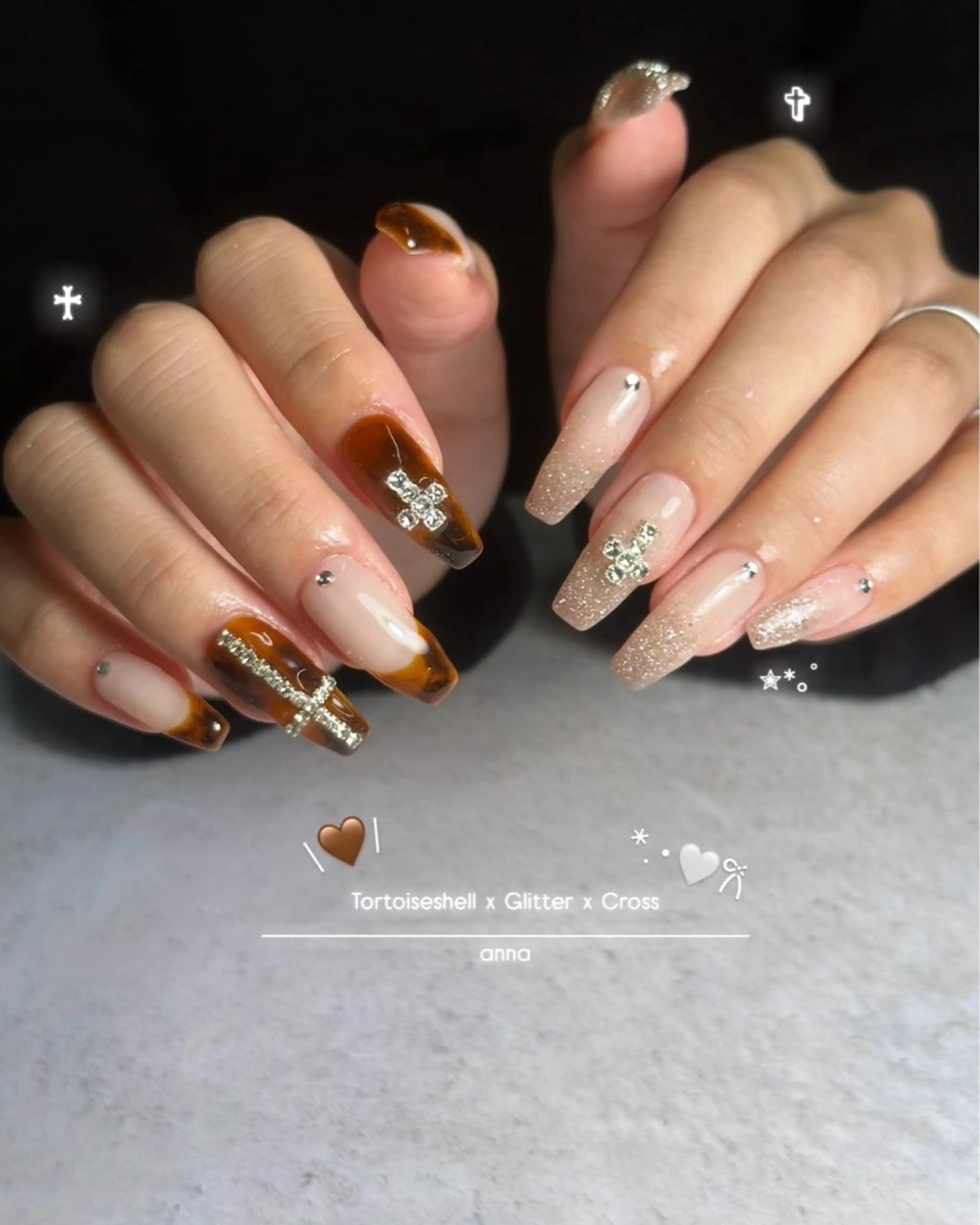ネイル べっ甲ネイル グラデーション ラメ(グリッター) ラメグラデーション ハンドネイル ハンドケア germer. annaのネイルデザイン