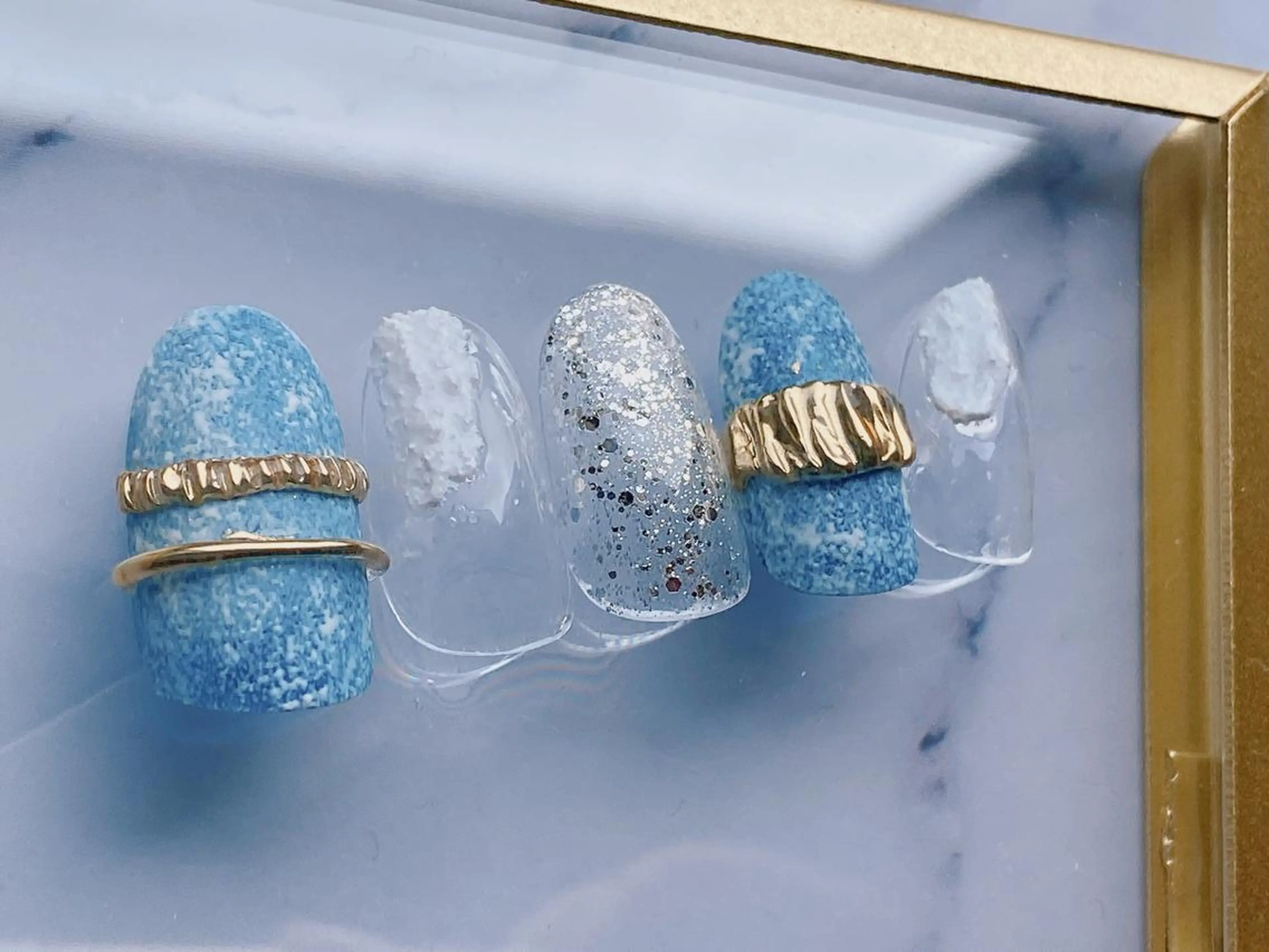 ネイル ニュアンスネイル 大人キレイ 𝑁𝑖𝑥𝑖𝑠のネイルデザイン