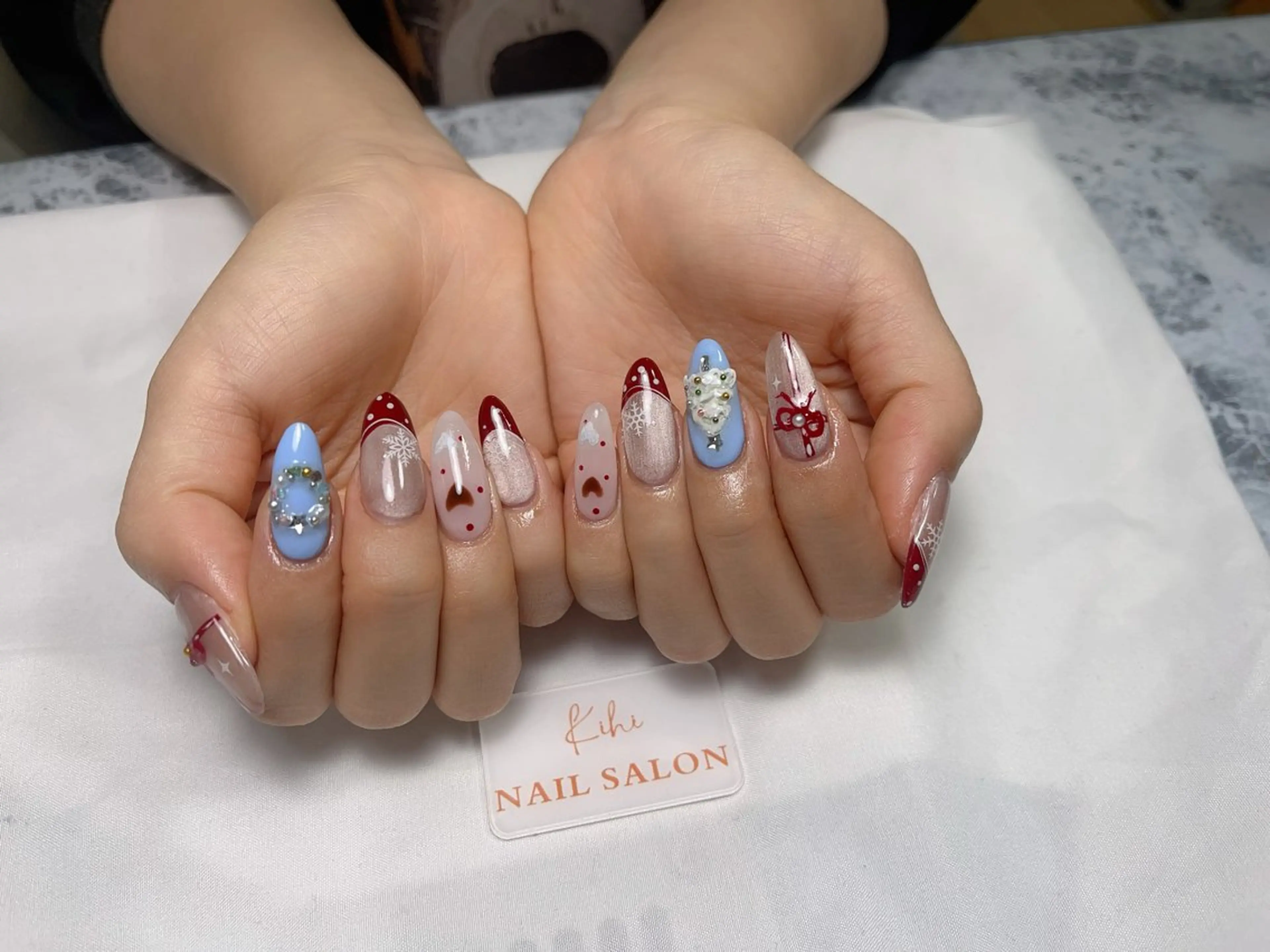 ネイル アートネイル フレンチネイル ジェルネイル グラデーション 韓国ネイル ハンドネイル 💕鈴木ユリ パラジェル/オフ無料のネイルデザイン