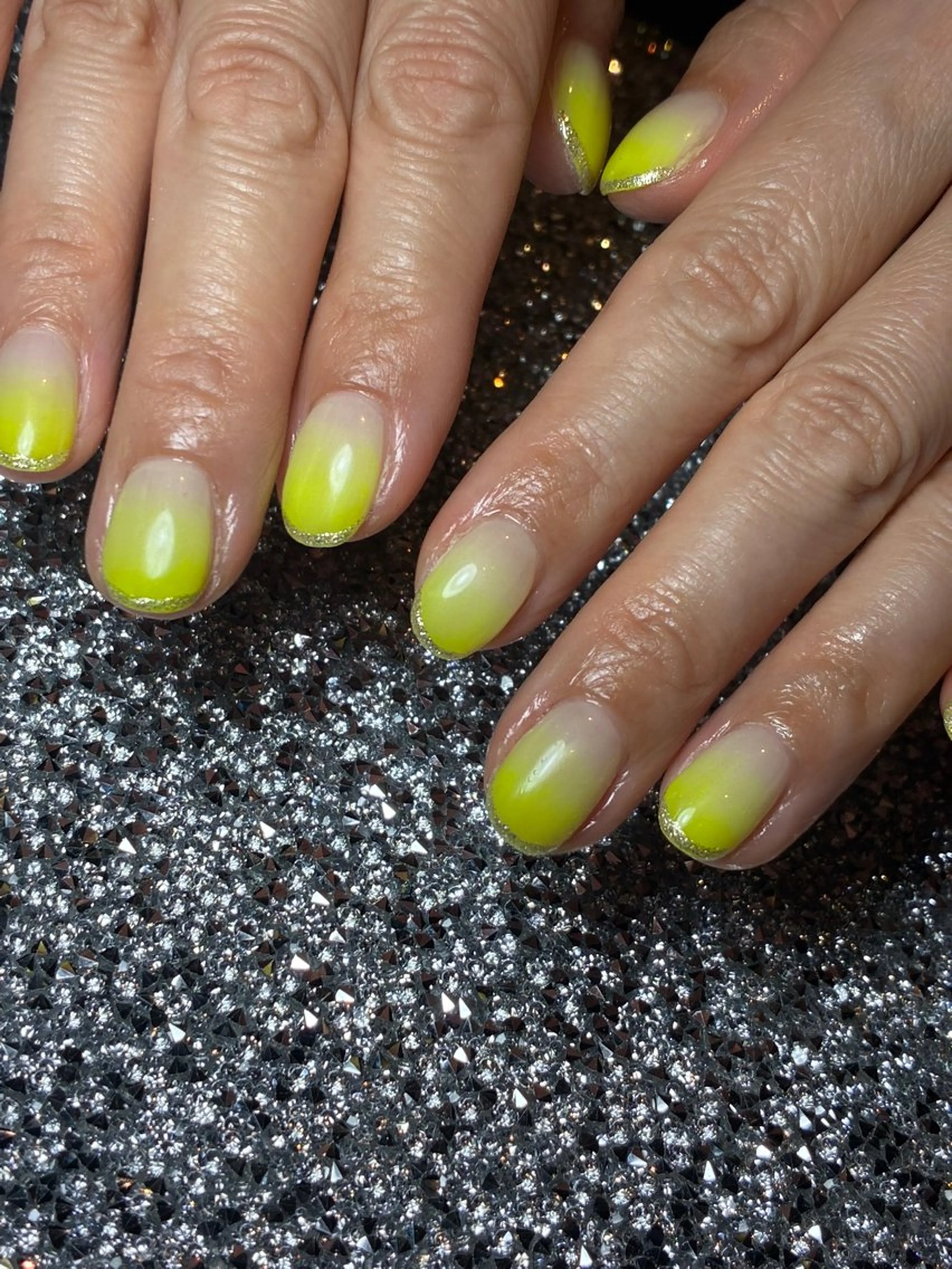 ネイル フレンチネイル グラデーション ハンドネイル door nailのネイルデザイン
