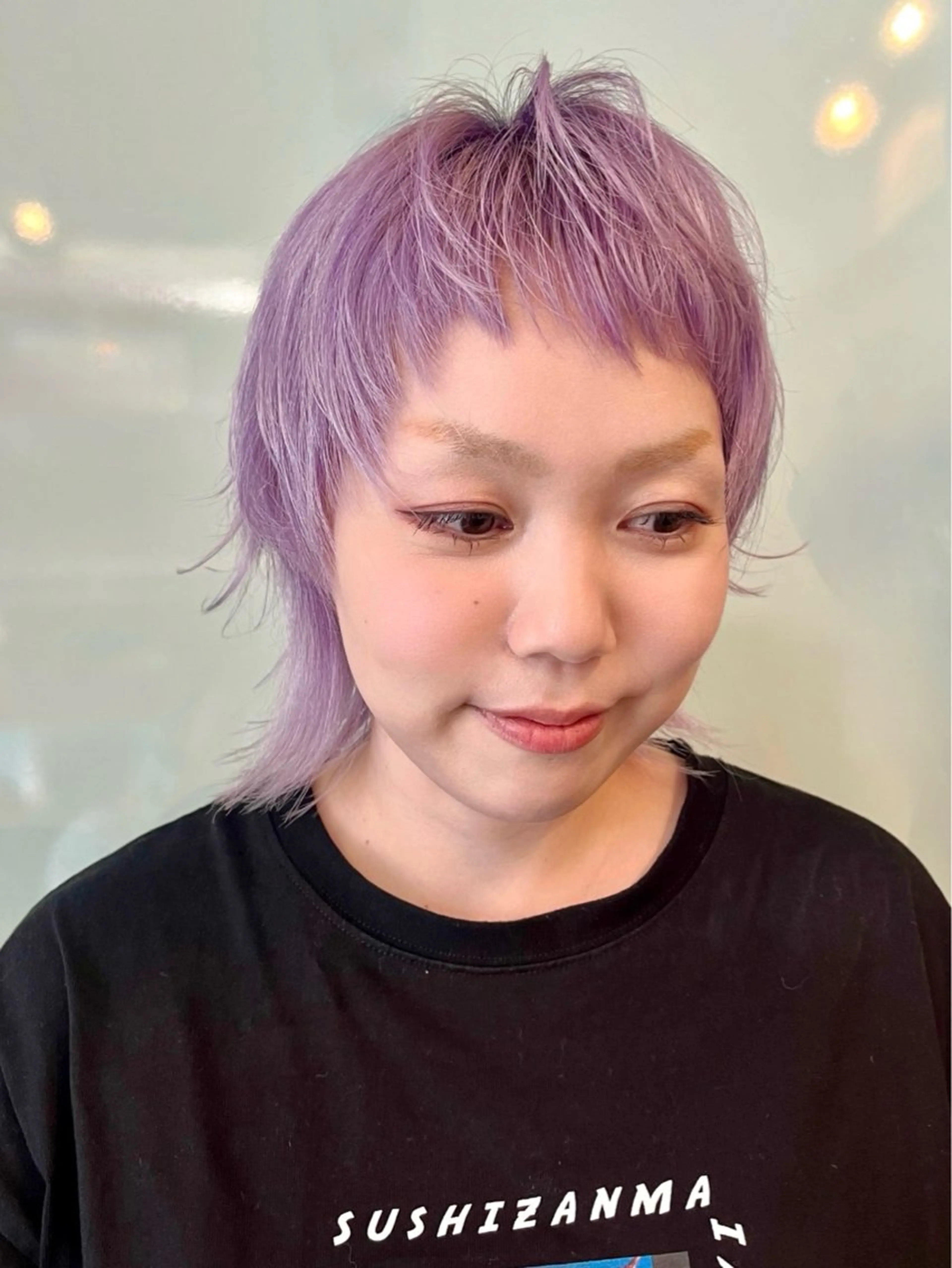 ショート カラー デザインカット ヘアカラー 派手髪デザインカラー ヒロカのヘアスタイル