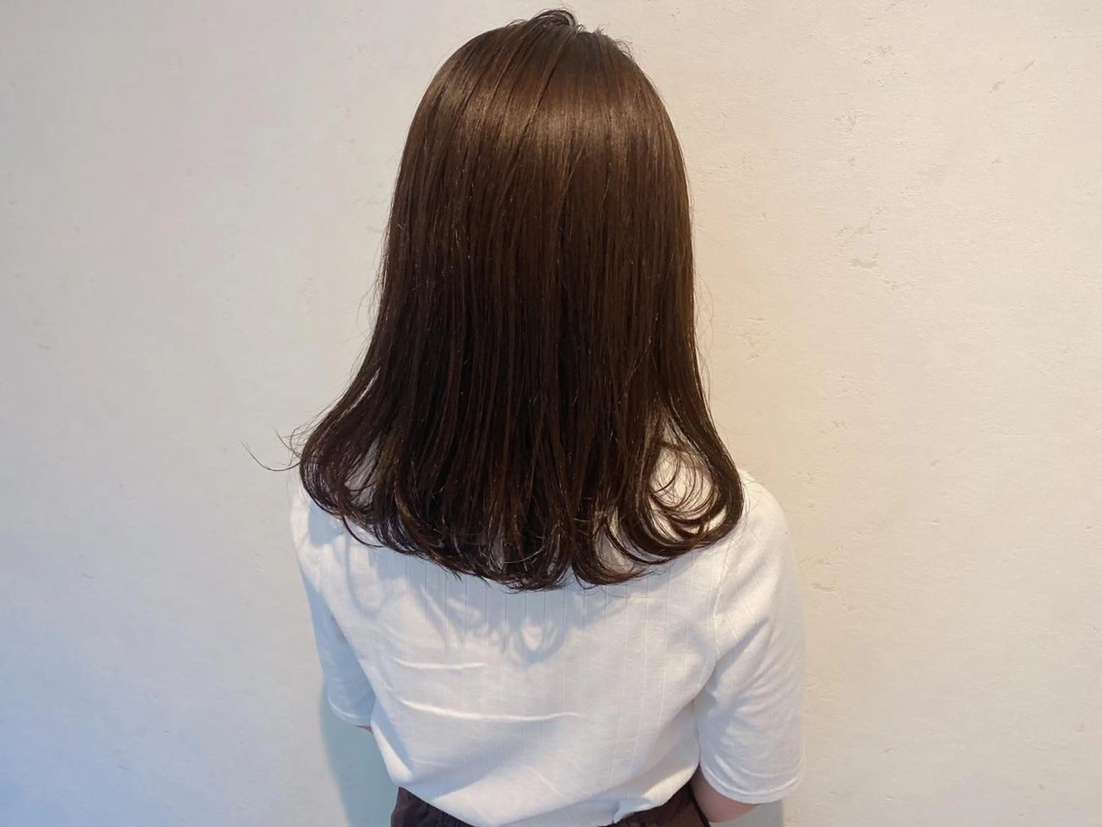 ミディアム カラー 伊藤 さやかのヘアスタイル