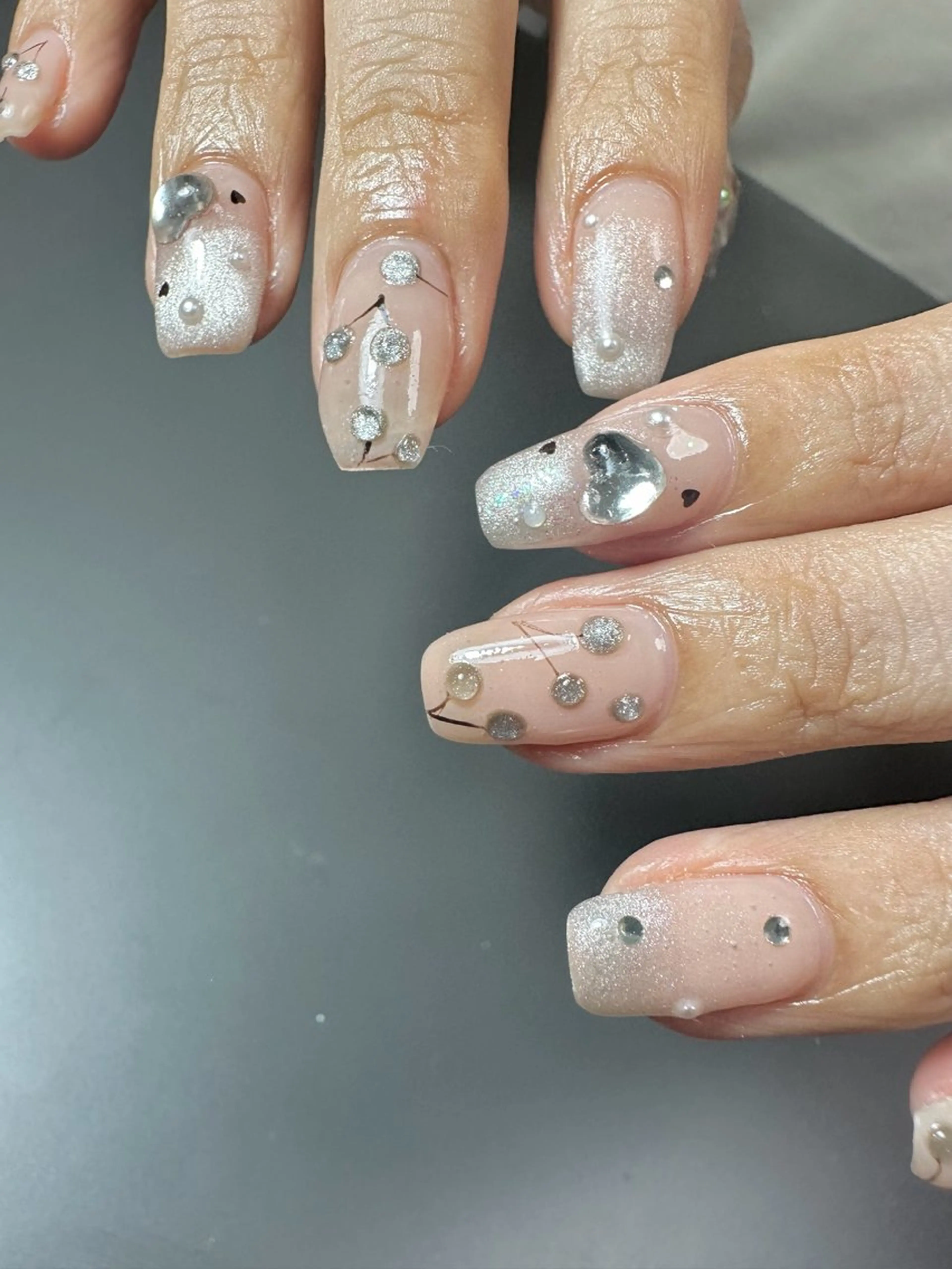 ネイル 12 designのネイルデザイン