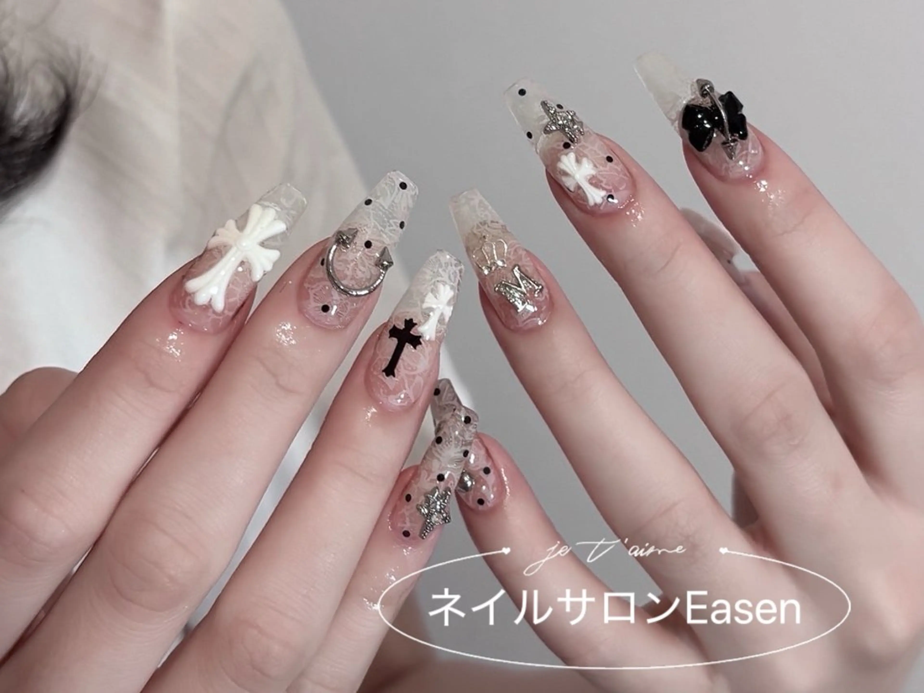 ネイル ネイルサロン Easenのネイルデザイン